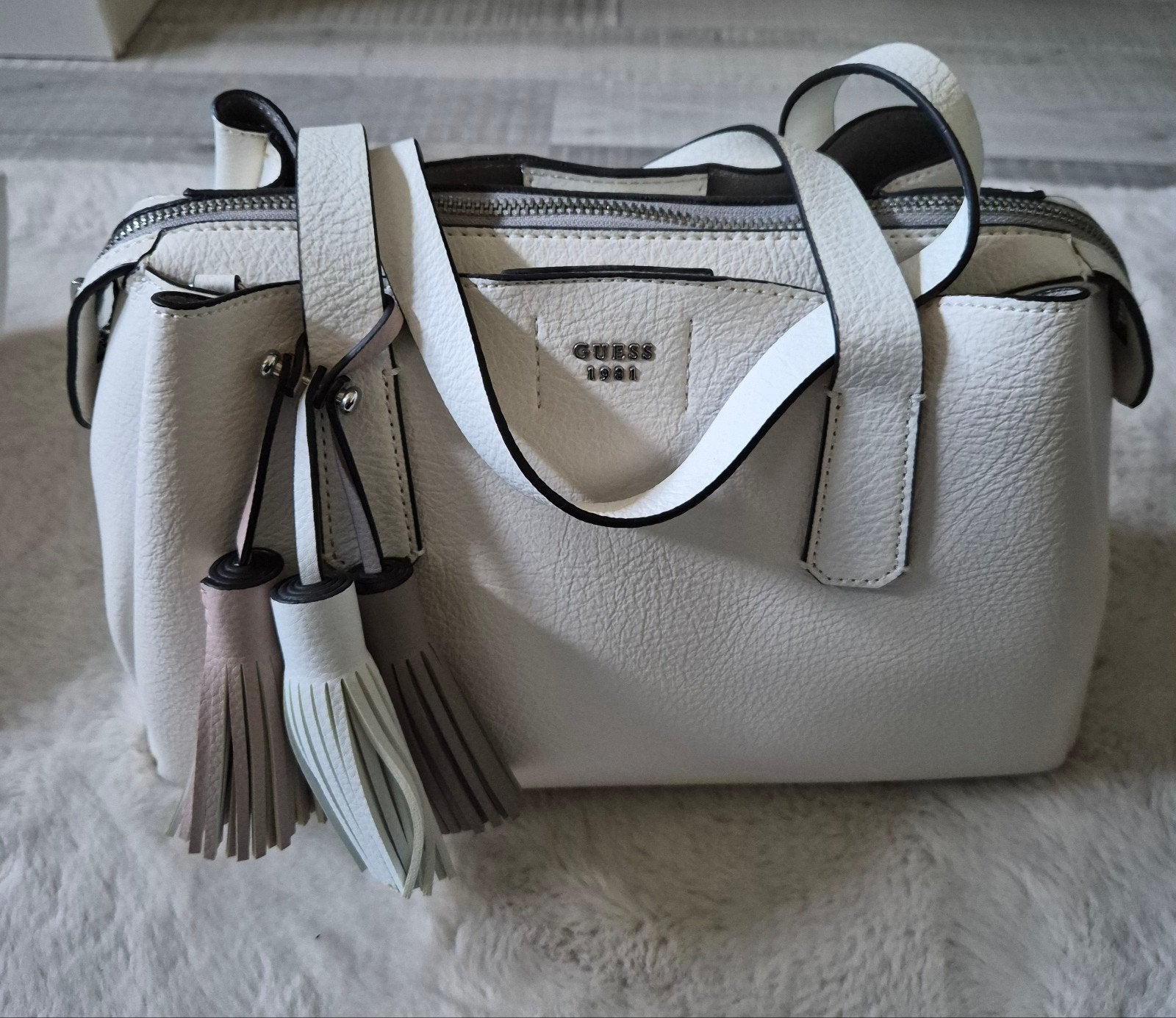 Guess damestas wit leer, Ophalen of Verzenden, Nieuw, Wit, Handtas