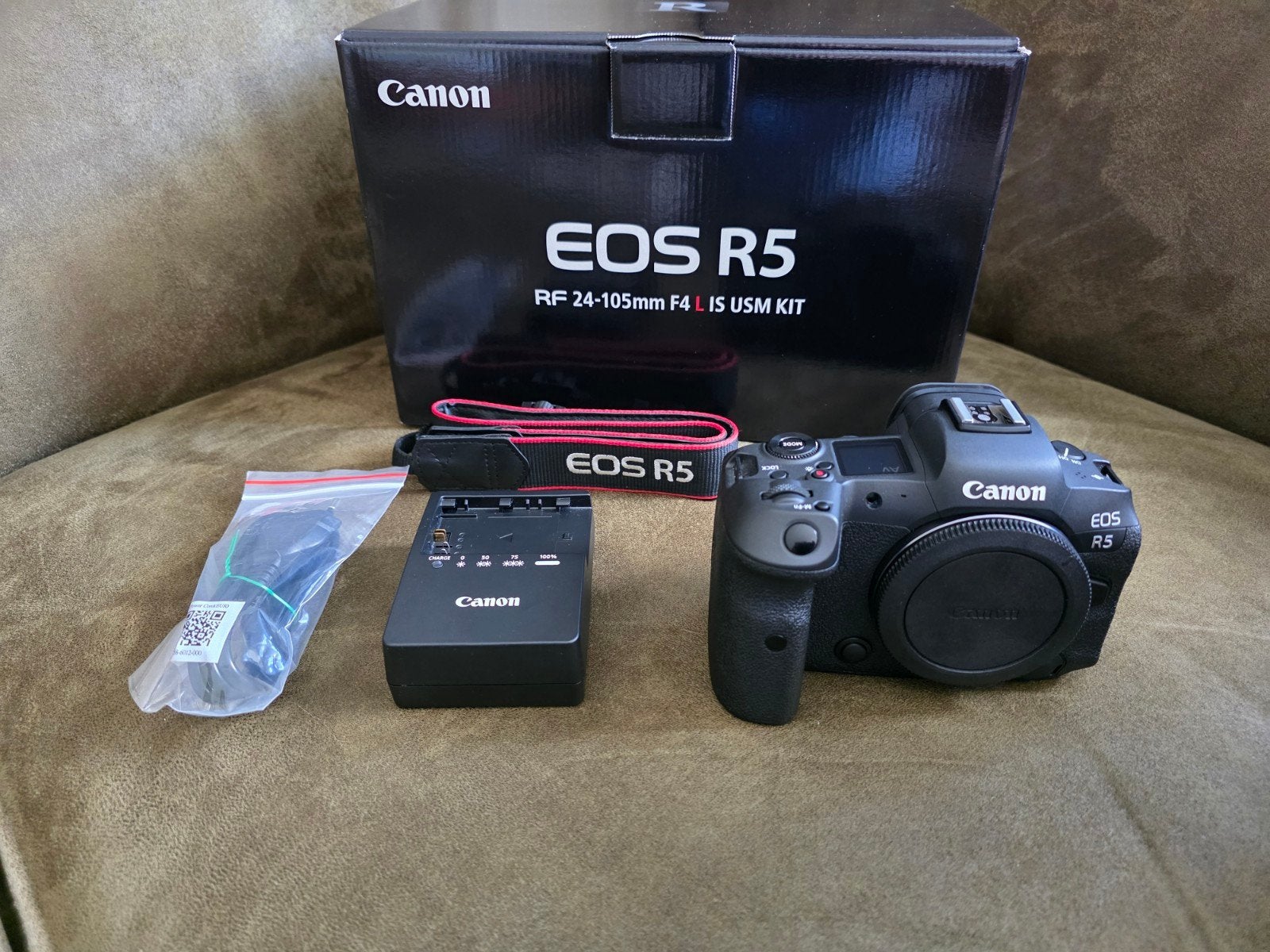 Canon R5, Audio, Tv en Foto, Fotocamera's Digitaal, Ophalen of Verzenden, Zo goed als nieuw, Canon, Geen optische zoom