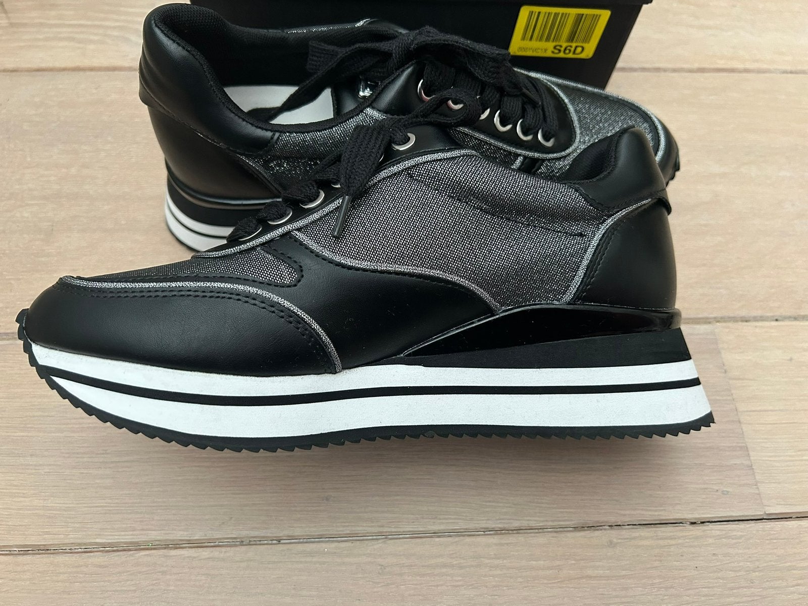 Liu Jo Nilde sneakers in maat 38, Ophalen of Verzenden, Nieuw