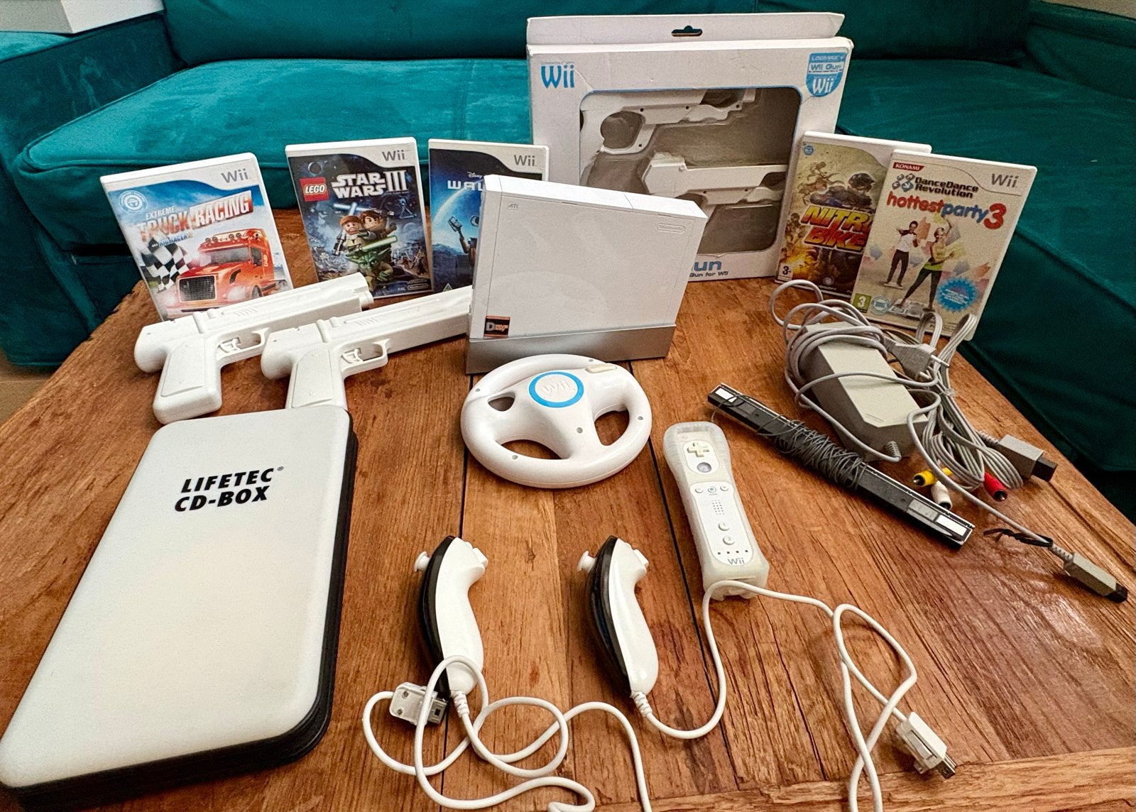 Wii Console Bundel met Accessoires en Games, Ophalen, Gebruikt, Met 2 controllers, Met stuurtje