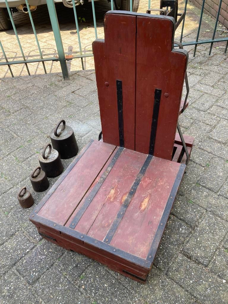 Antieke bascule weegschaal met gewichten - 100 kg, Ophalen