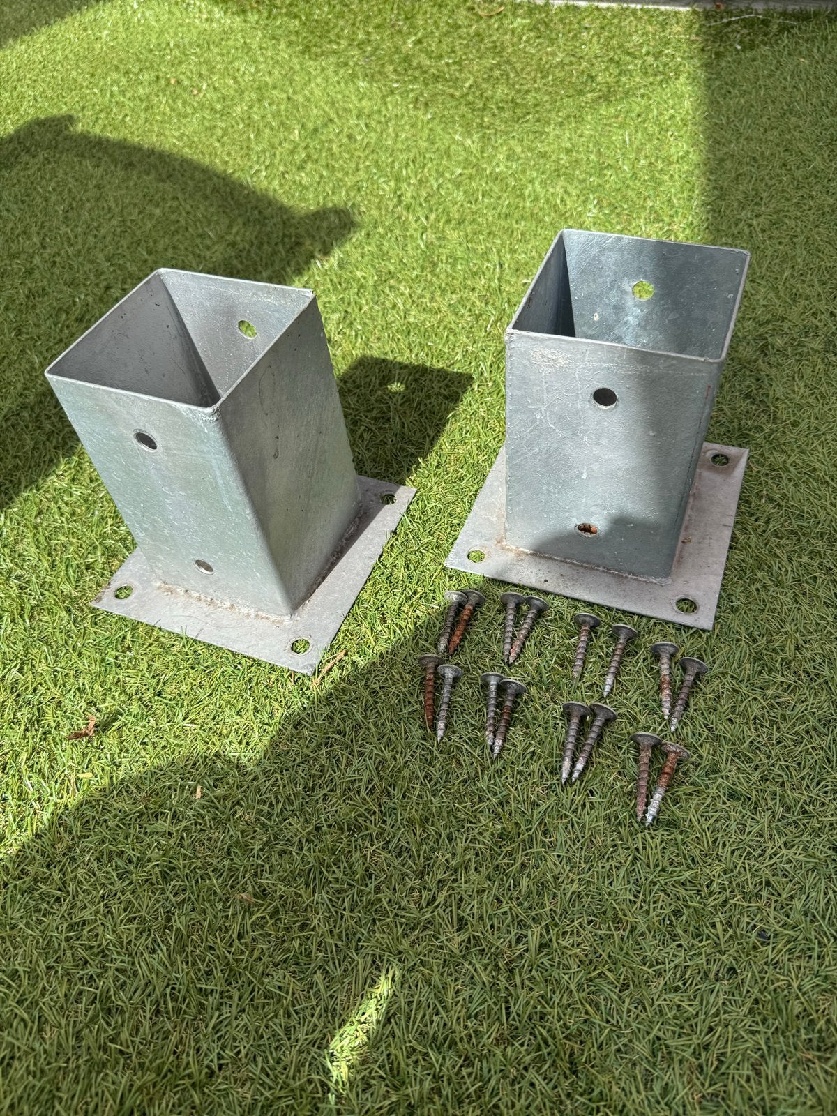 Paalhouders 15cm hoog voor 91x91mm palen (2 stuks), Ophalen of Verzenden, Gebruikt, Minder dan 180 cm, Palen