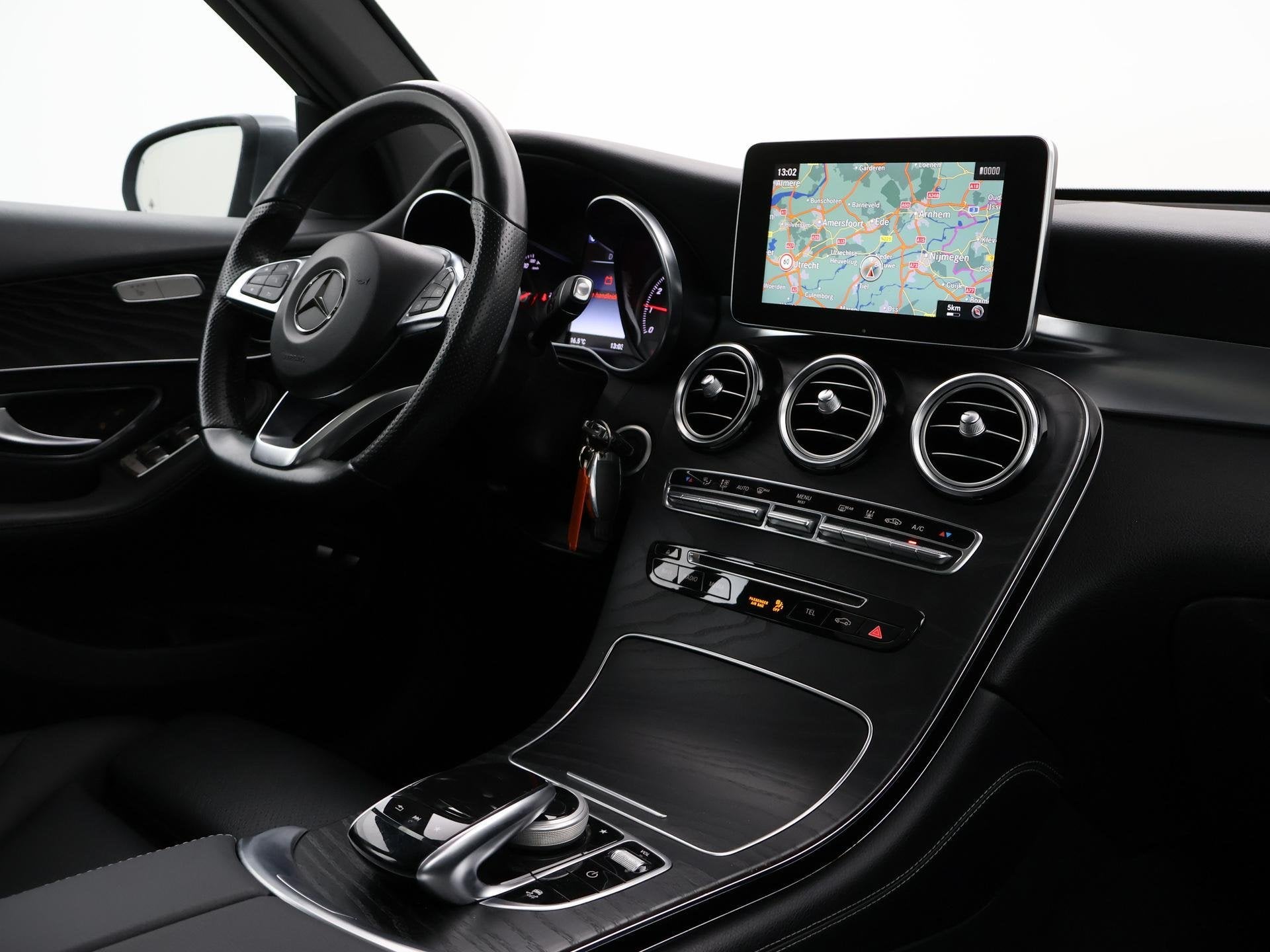 Mercedes-Benz GLC-klasse 350e PLUG-IN HYBRID 320 PK 4MATIC A, Auto's, Mercedes-Benz, Automaat, Gebruikt, Euro 6, 4 cilinders