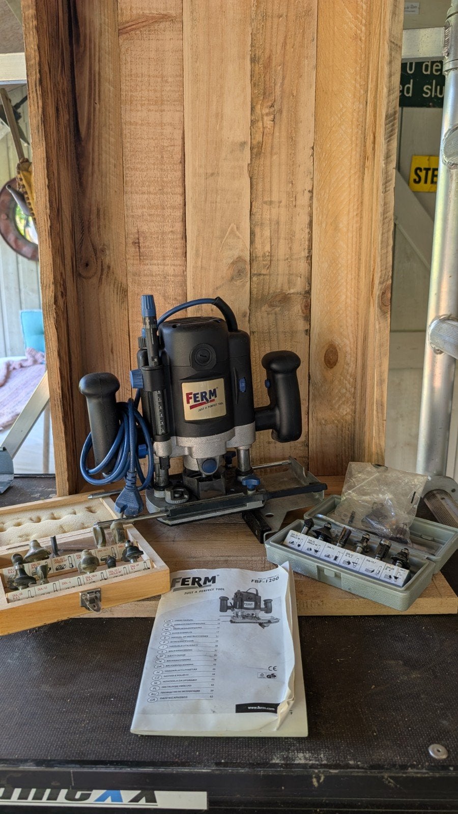Ferm Bovenfrees FBF-1200 met diverse frezen, Ophalen, Gebruikt, Ferm, Bovenfrees
