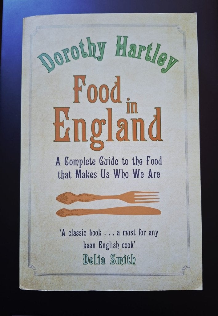 Food In England Dorothy Hartley, Ophalen of Verzenden, Zo goed als nieuw, Europa