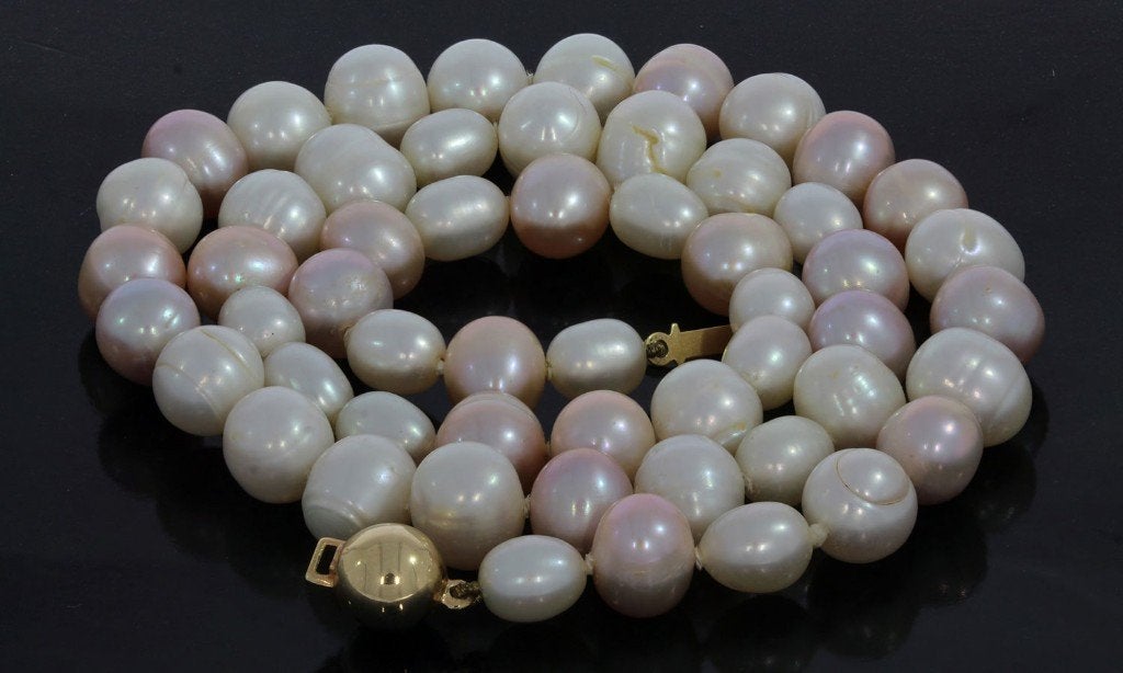 Parel fraaie dames ketting 14k slot goud bol vintage luxe, Voordeelsieraden, Ophalen of Verzenden, Zo goed als nieuw, Met edelsteen