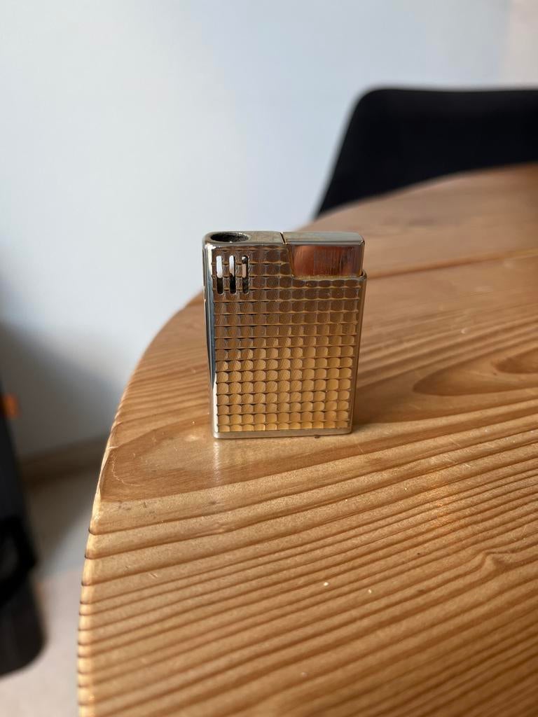 Vintage Sarome aansteker, goudkleurig, werkend, Verzamelen, Ophalen of Verzenden, Gebruikt, Aansteker