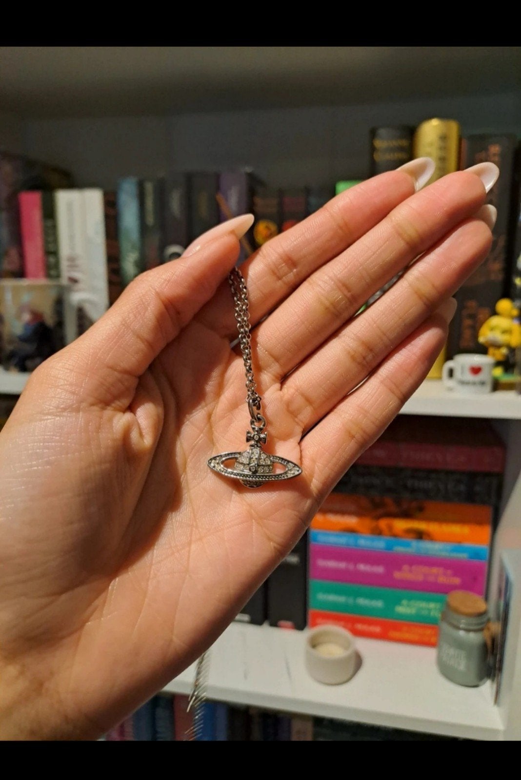 Vivienne Westwood ketting met hanger en kristallen, Overige materialen, Met hanger, Ophalen of Verzenden, Zo goed als nieuw