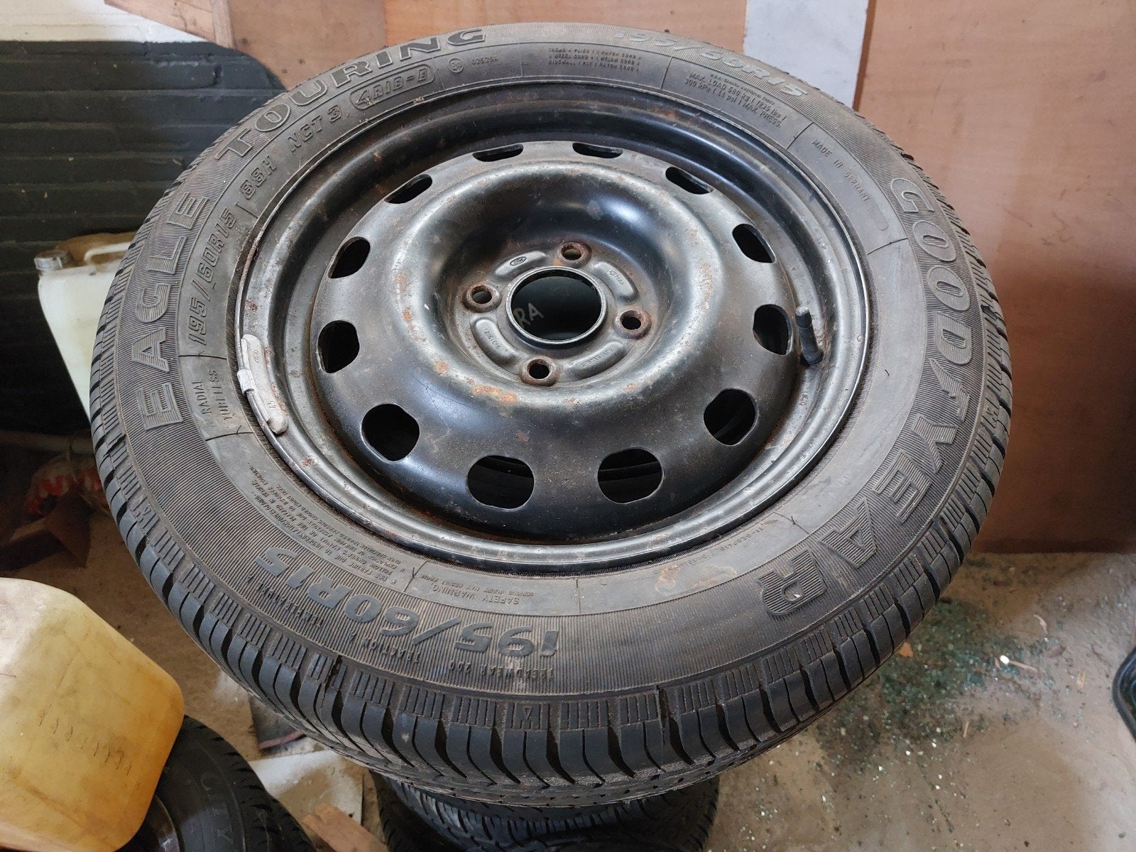 Reservewiel Ford 15 inch met Goodyear band, Ophalen of Verzenden, Gebruikt
