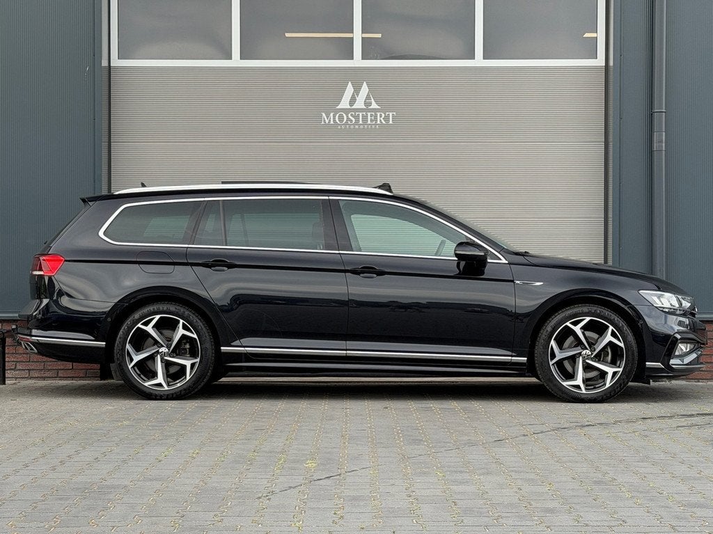 Volkswagen Passat Variant 1.5 TSI/150pk R-Line Business +|20, 730 kg, 4 cilinders, 150 pk, Automatische klimaatregeling