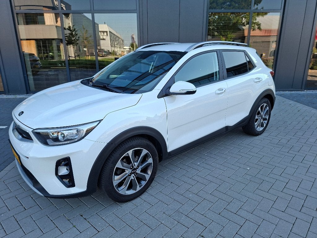Kia Stonic DynamicPlusLine, Auto's, Voorwielaandrijving, Zwart, Overige carrosserieën, Lane Keeping Assist