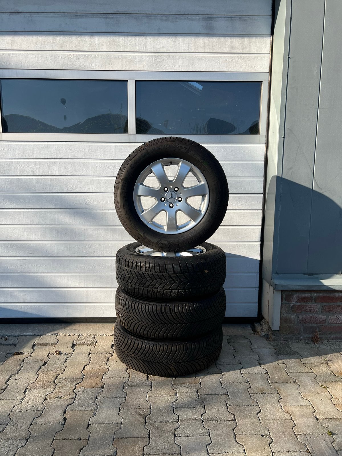 Mercedes winterset 17inch nieuwe michelin banden!, Auto-onderdelen, Banden en Velgen, Ophalen, Gebruikt, Banden en Velgen, 17 inch