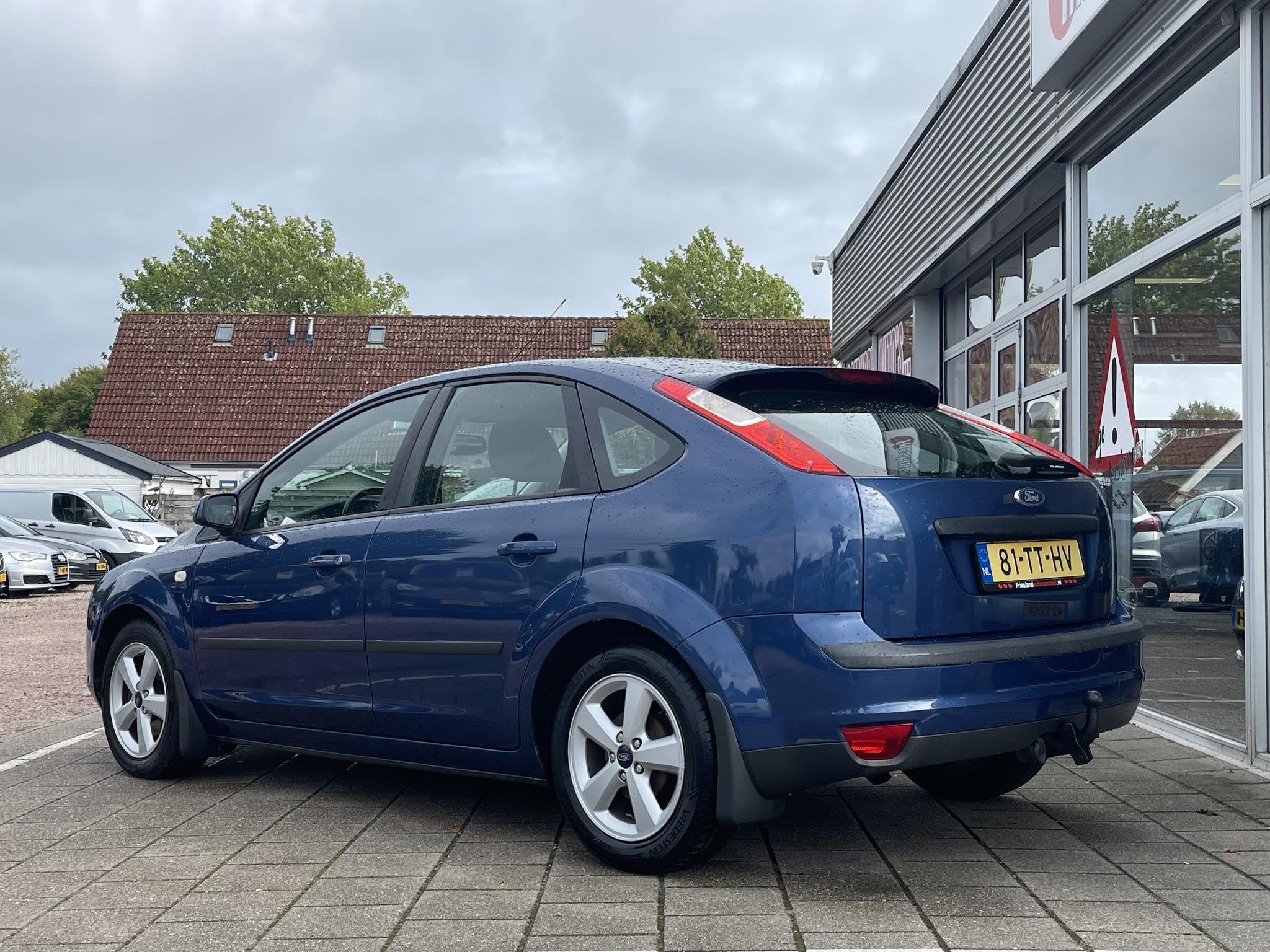 Ford Focus 1.6-16V Futura /Cruise/afkomstig 2e eigenaar/Trek, 1596 cc, 4 cilinders, Met garantie (alle), Blauw
