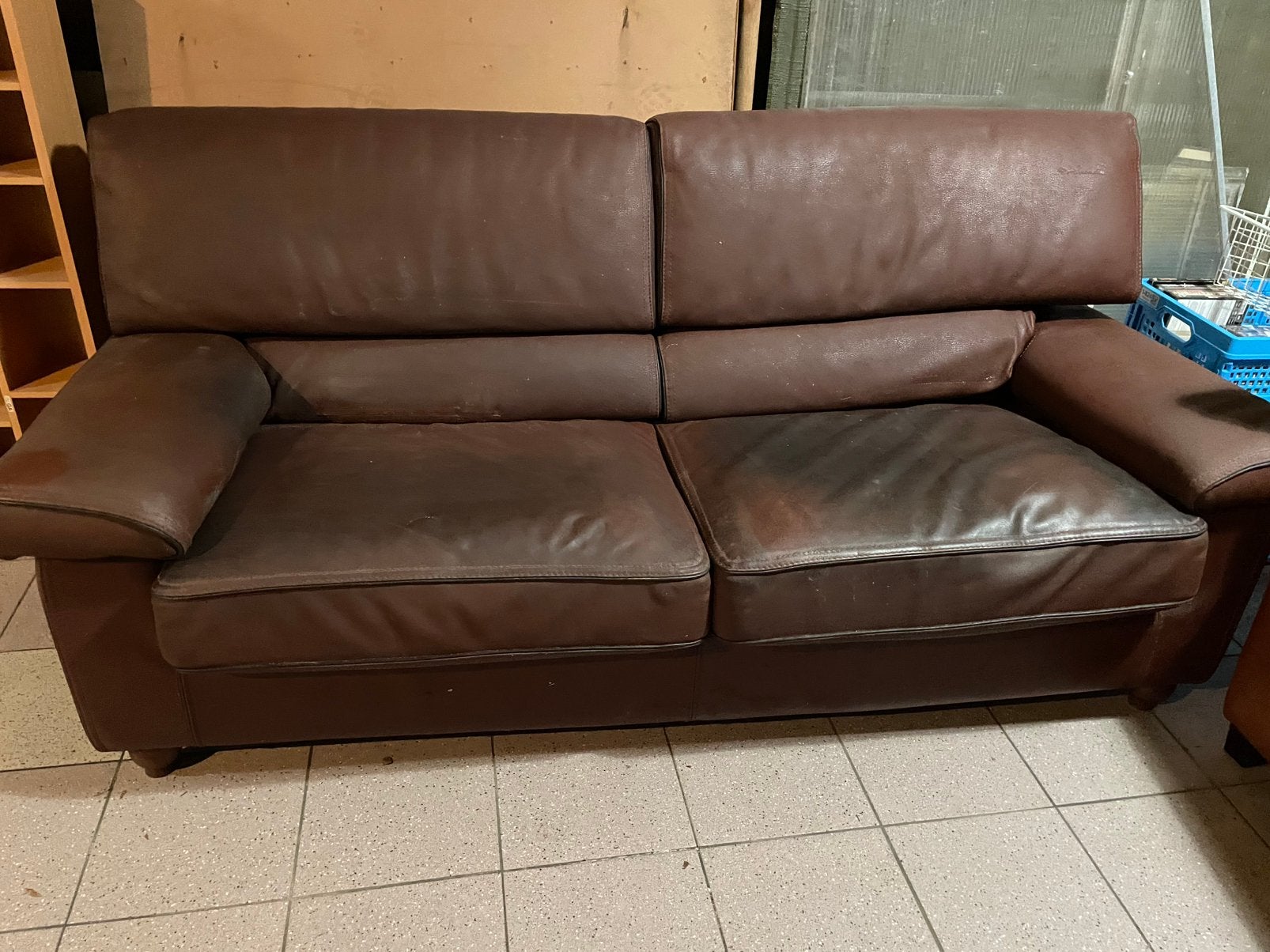 GRATIS OP TE HALEN 2,5 zitsbank en fauteuil, Huis en Inrichting, Ophalen, Gebruikt, Overige maten, Rechte bank