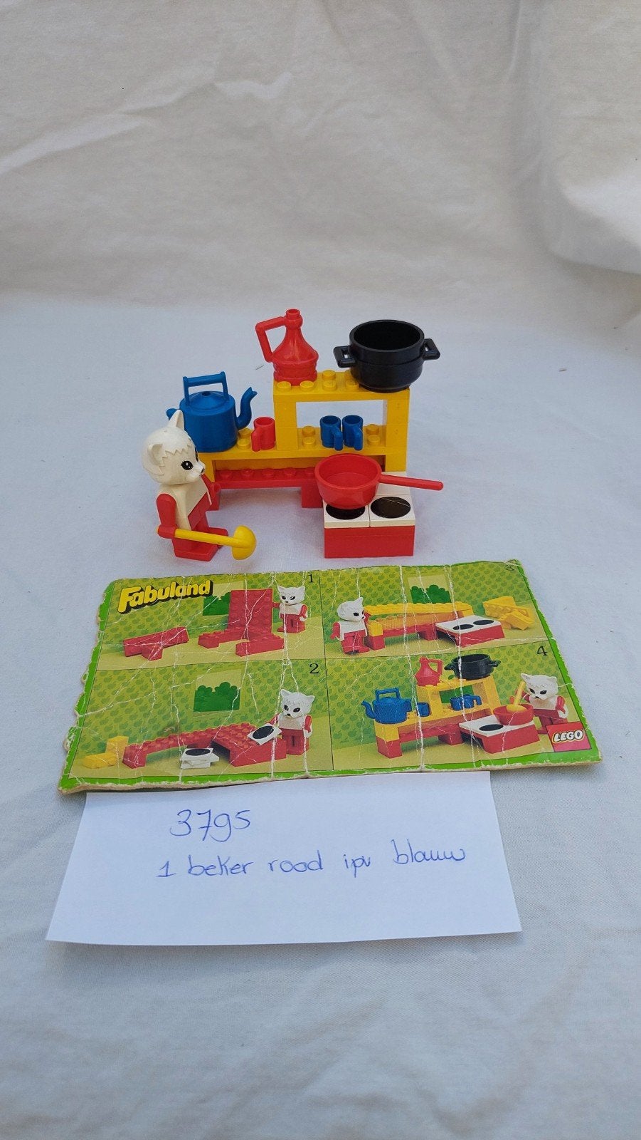 Lego Fabuland 3795 Kat in de keuken met accessoires, Ophalen of Verzenden, Gebruikt