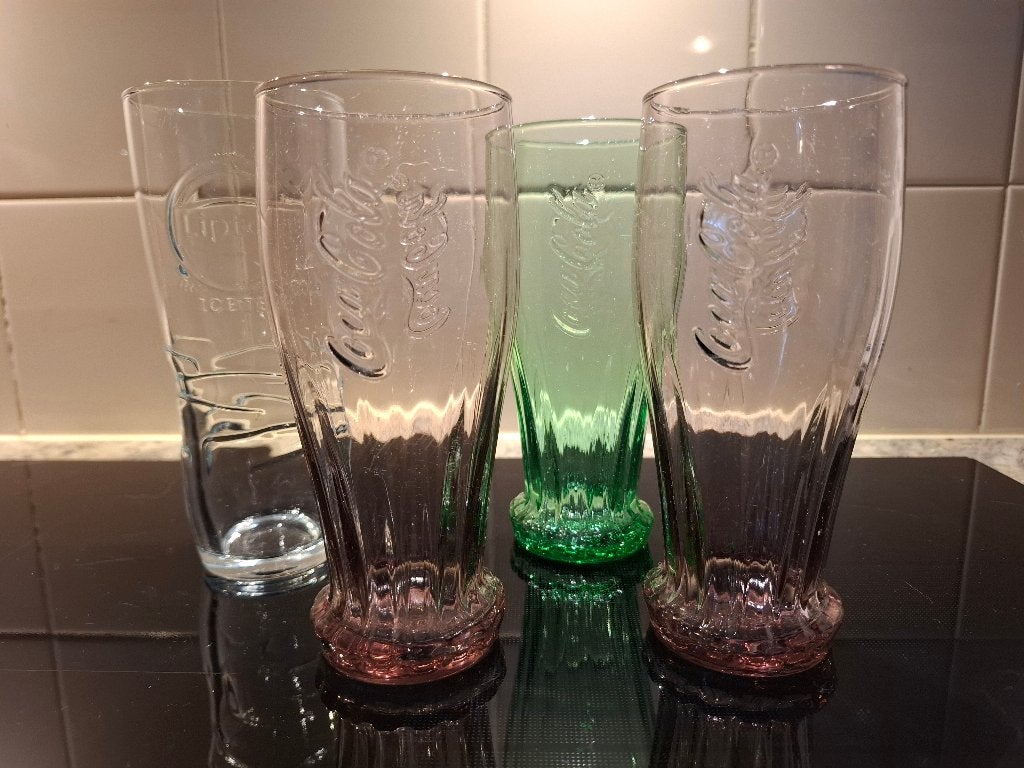 3 vintage coca cola glazen + 1 lipton ice tea (4 voor 2,50), Ophalen of Verzenden, Gebruikt, Frisdrankglas
