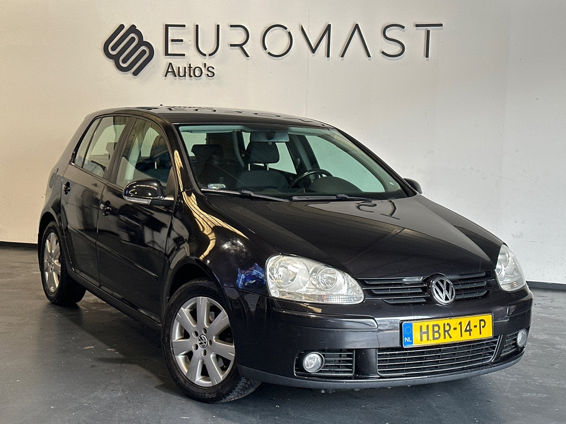 Volkswagen GOLF 1.6 Comfortline Business Airco 5Deurs Nieuw, Auto's, Voorwielaandrijving, Gebruikt, 4 cilinders, 620 kg