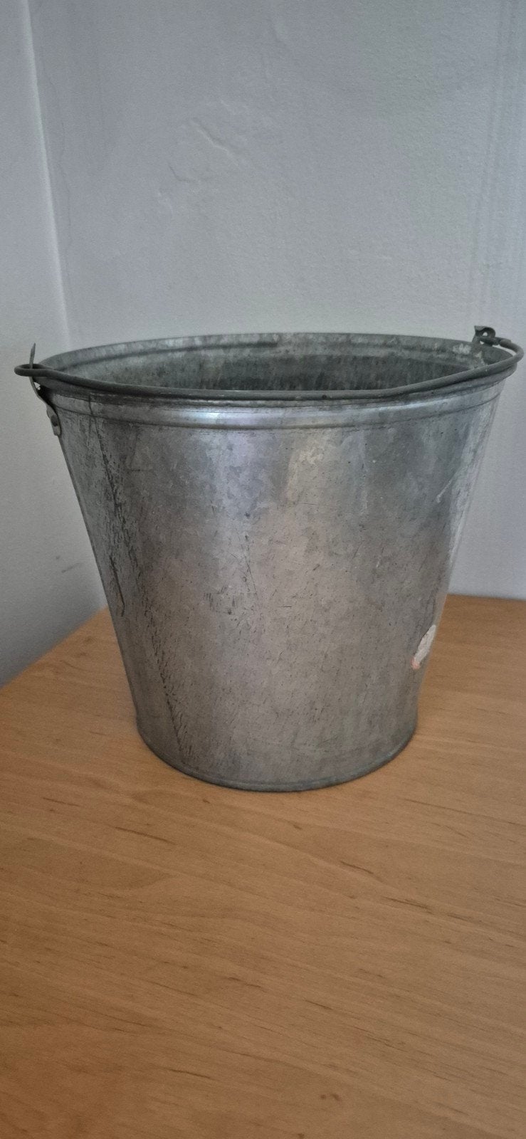 Vintage Zinken Emmer - Decoratief en Functioneel, Ophalen, Vintage, Gebruikt, Metaal