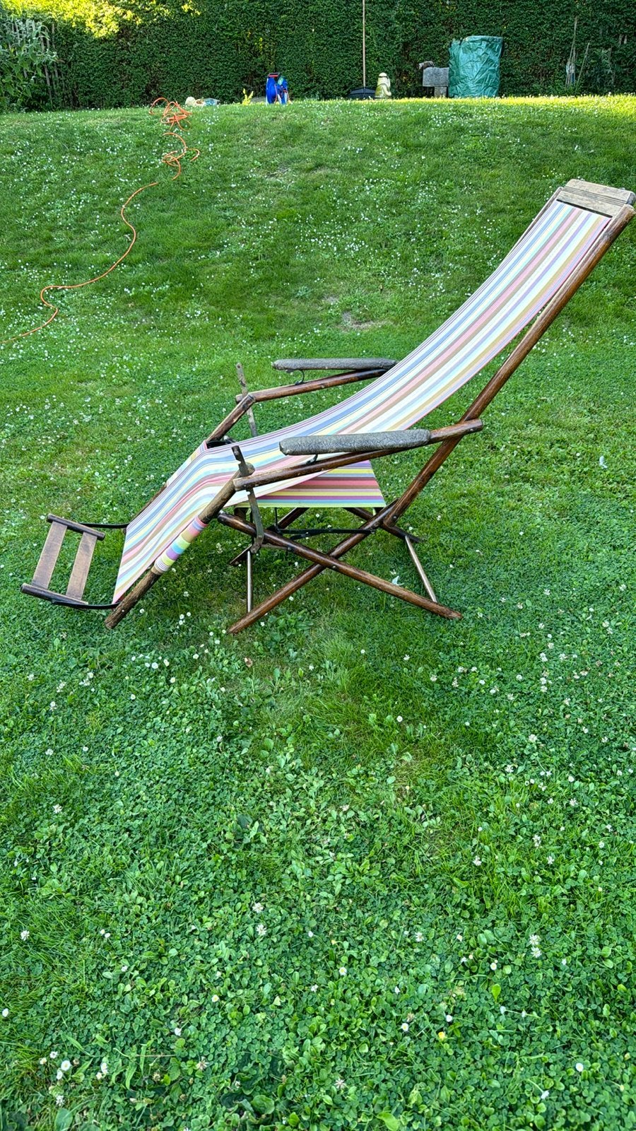 Antieke opvouwbare tuinstoel, opnieuw bekleed, Ophalen