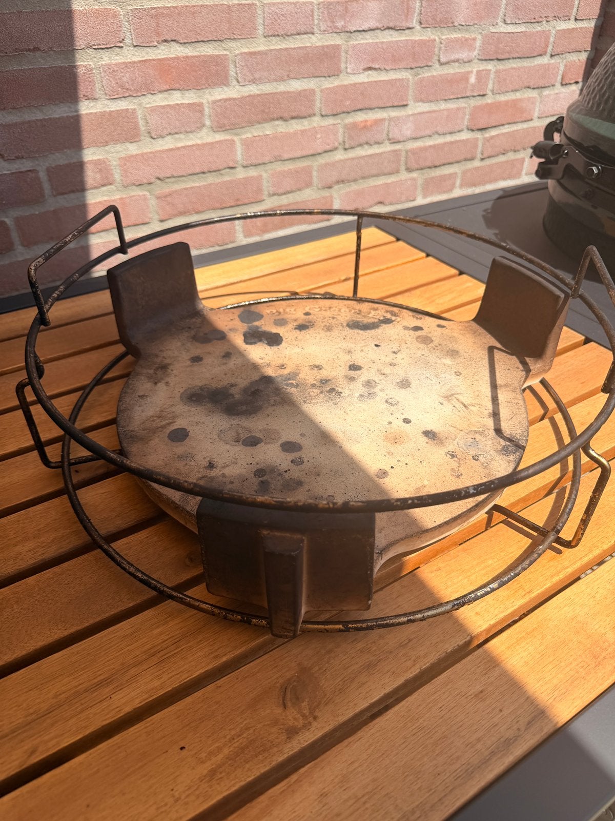 Big Green Egg ConvEGGtor Large + ConvEGGtor Basket, Ophalen, Gebruikt