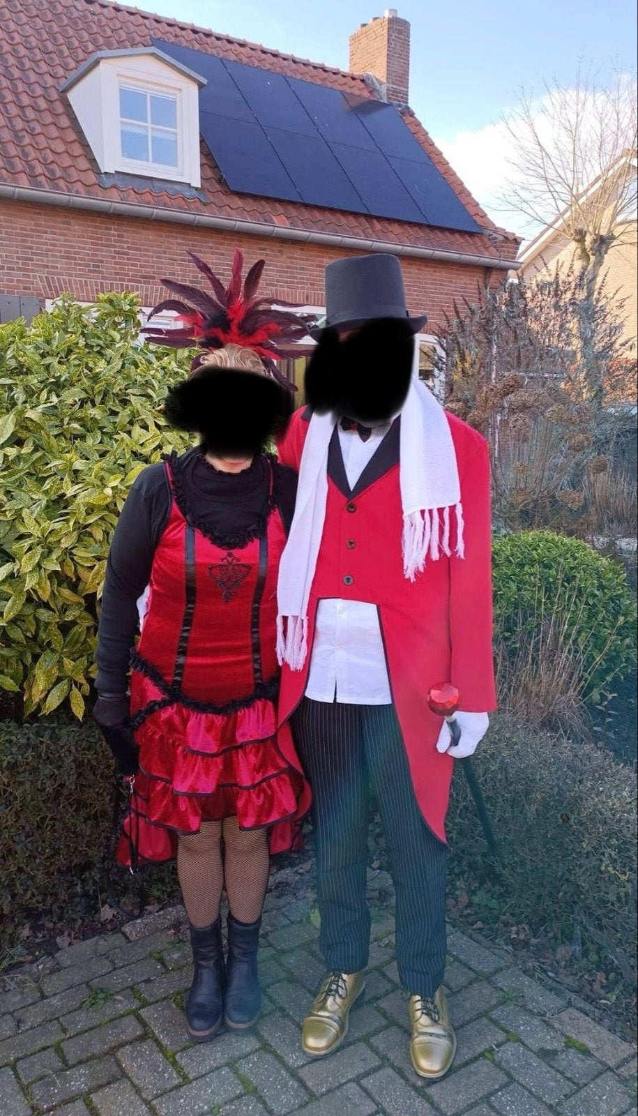 Loopgroep carnaval/carnavalswagen moulin rouge, Maat 38/40 (M), Carnaval, Ophalen of Verzenden, Zo goed als nieuw
