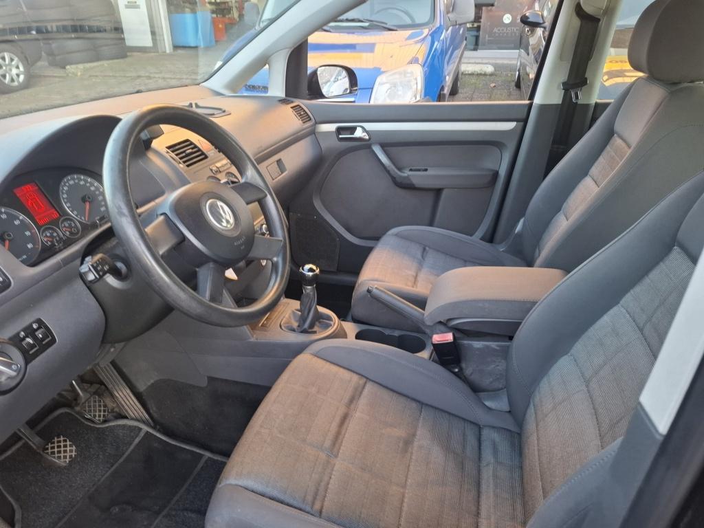 Volkswagen Touran 1.4 TSI 5pers. Airco APK 11-2026 LEZEN!, 4 cilinders, 14 km/l, Handgeschakeld, 1453 kg