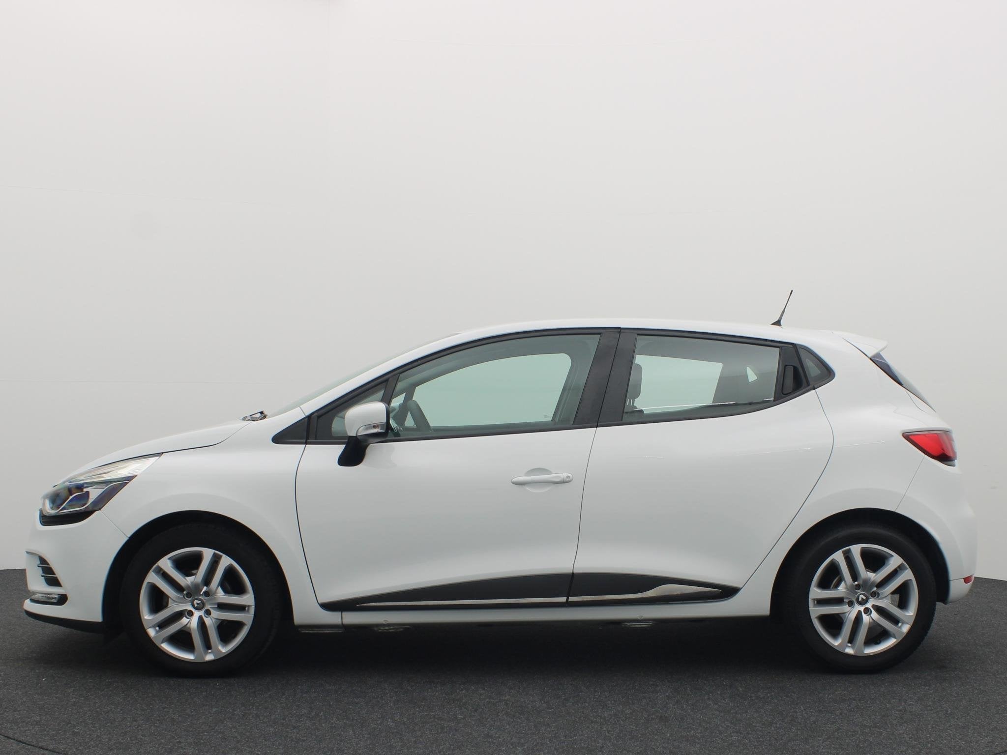 Renault Clio 1.5 dCi Ecoleader Zen D-RIEM VV / AIRCO / NAVI, Voorwielaandrijving, Stof, Gebruikt, Wit