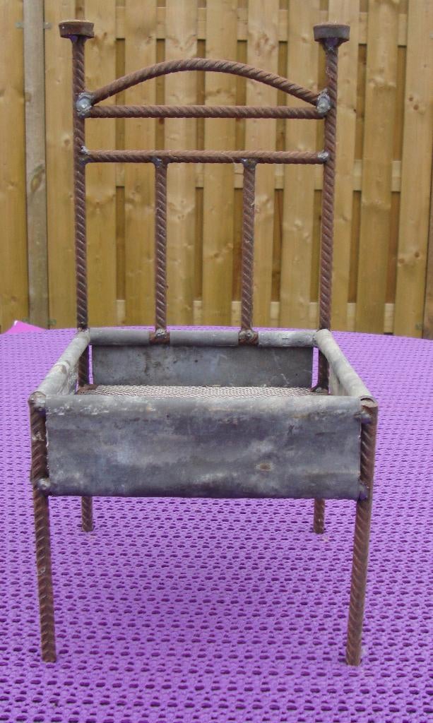 decoratiestoel in zwaar metaal - handgemaakt / ongebruikt, Hobby en Vrije tijd, Nieuw, Handgemaakt, Grijs, Knutselmateriaal