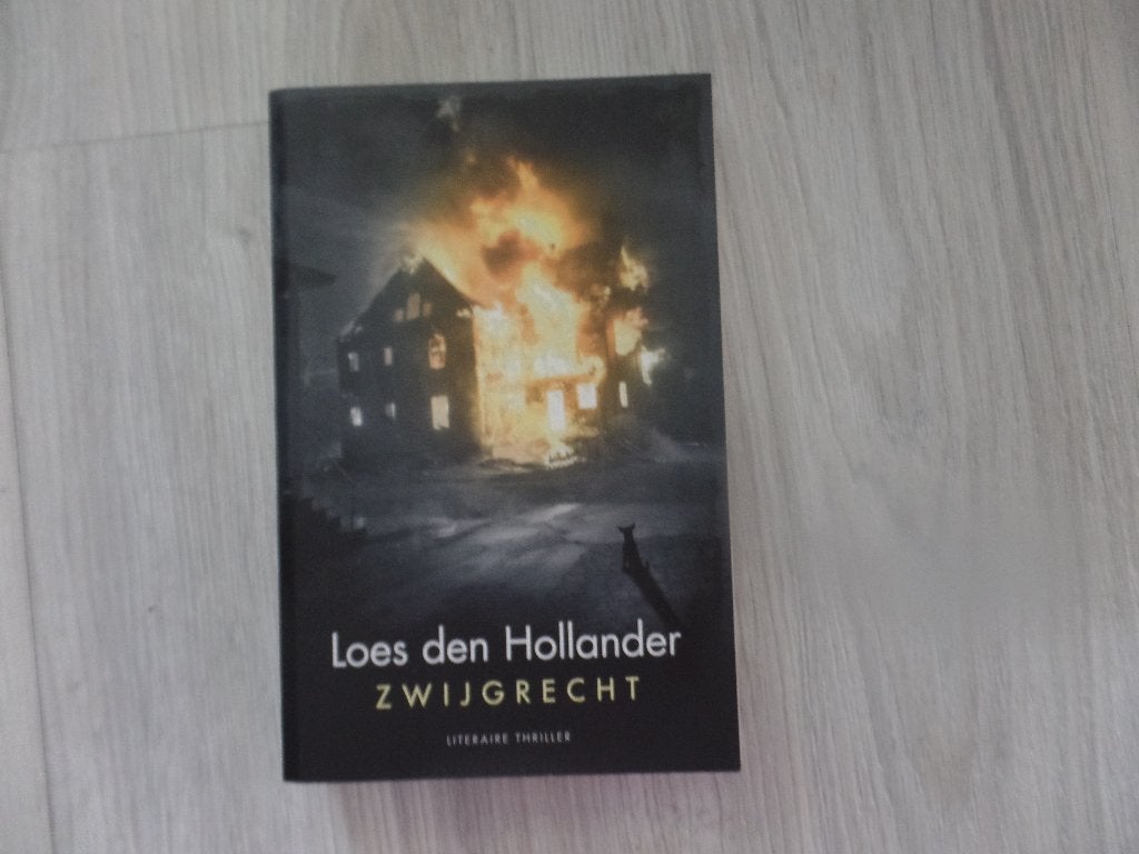 Loes den Hollander Zwijgrecht, Ophalen of Verzenden, Gelezen, Loes den Hollander, Nederland