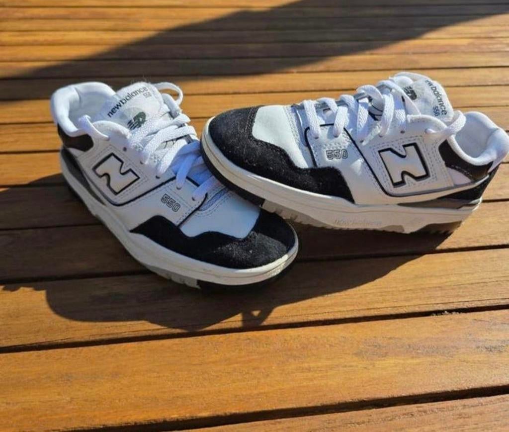 New Balance 550 Zwart/Wit Sneakers, maat:32, Ophalen of Verzenden, Zo goed als nieuw, Jongen of Meisje