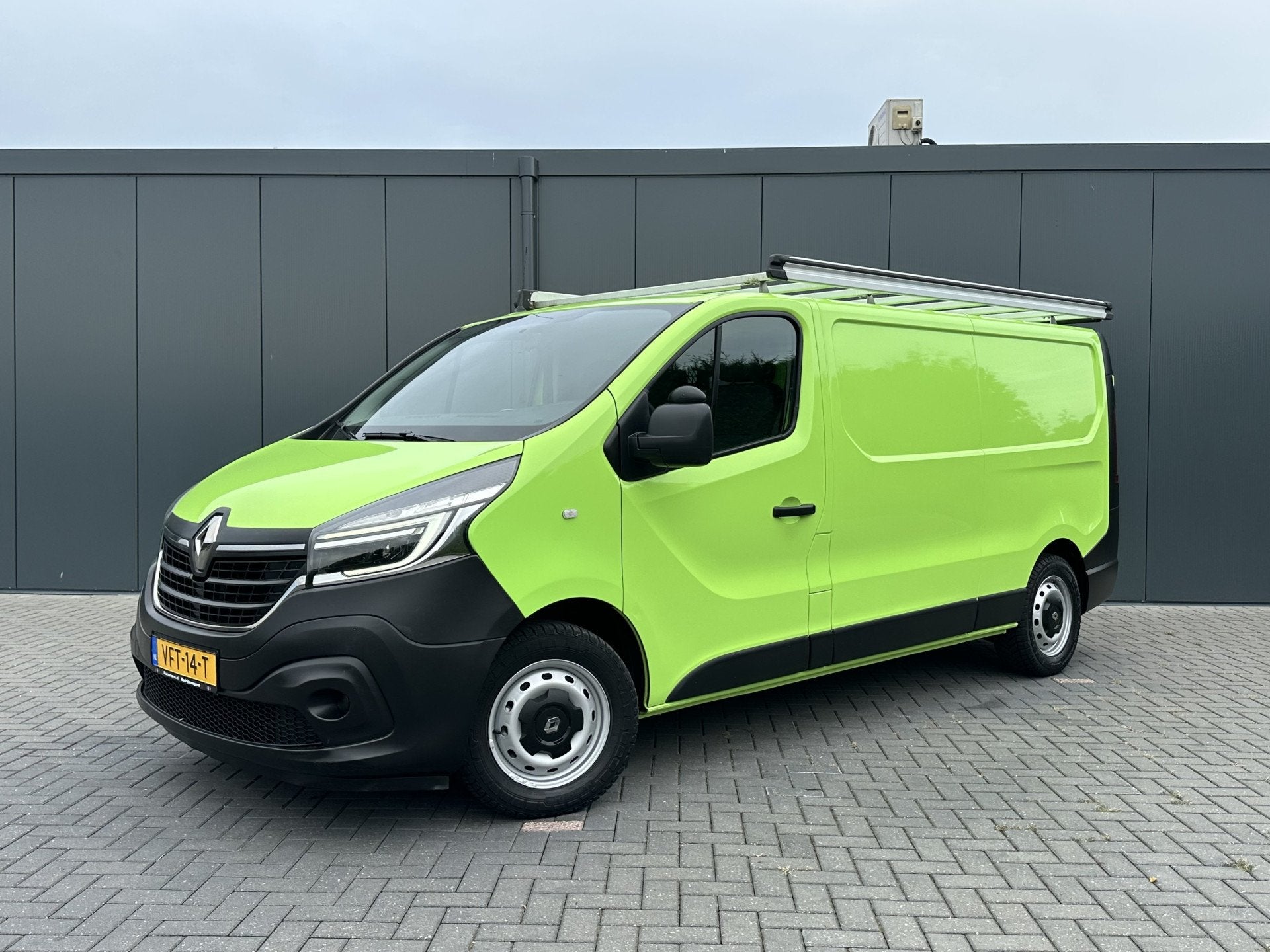 Renault Trafic 1.6 dCi / L2H1 / 1e EIG / LED / BOTT INRICHTI, Voorwielaandrijving, Gebruikt, 4 cilinders, 2000 kg