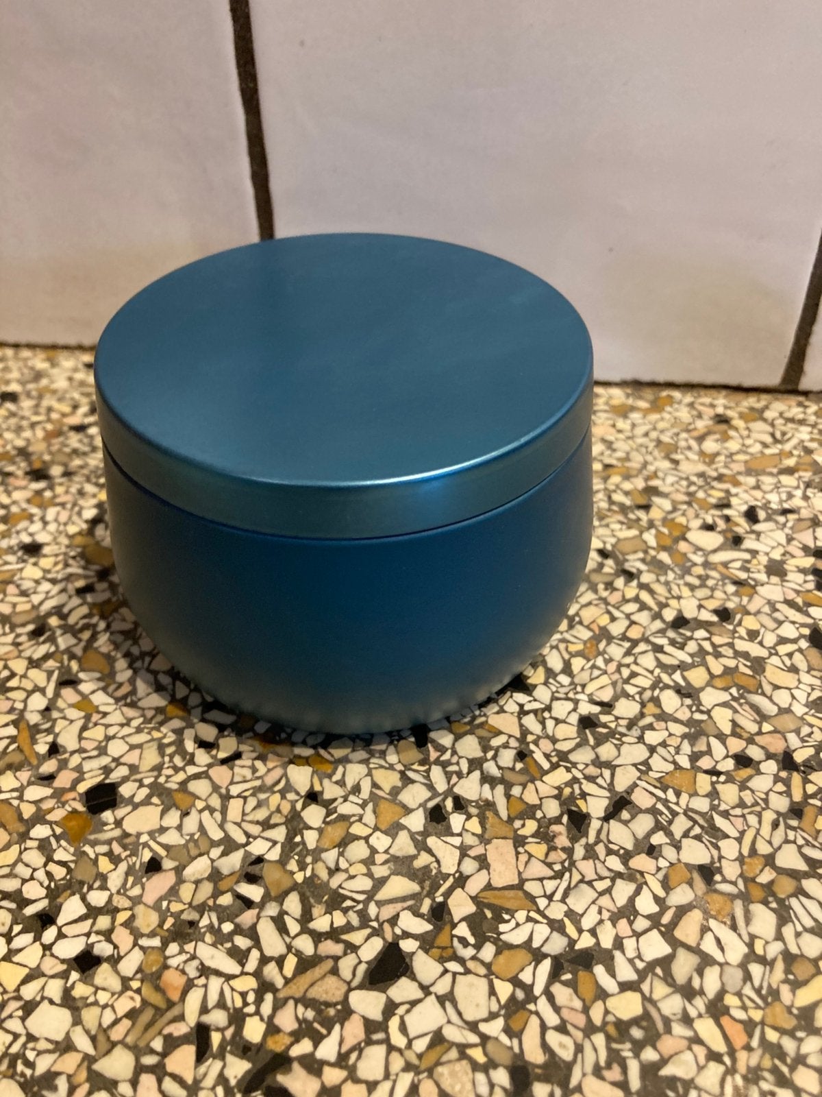 Blikje blauw, Ophalen of Verzenden, Zo goed als nieuw, Overige