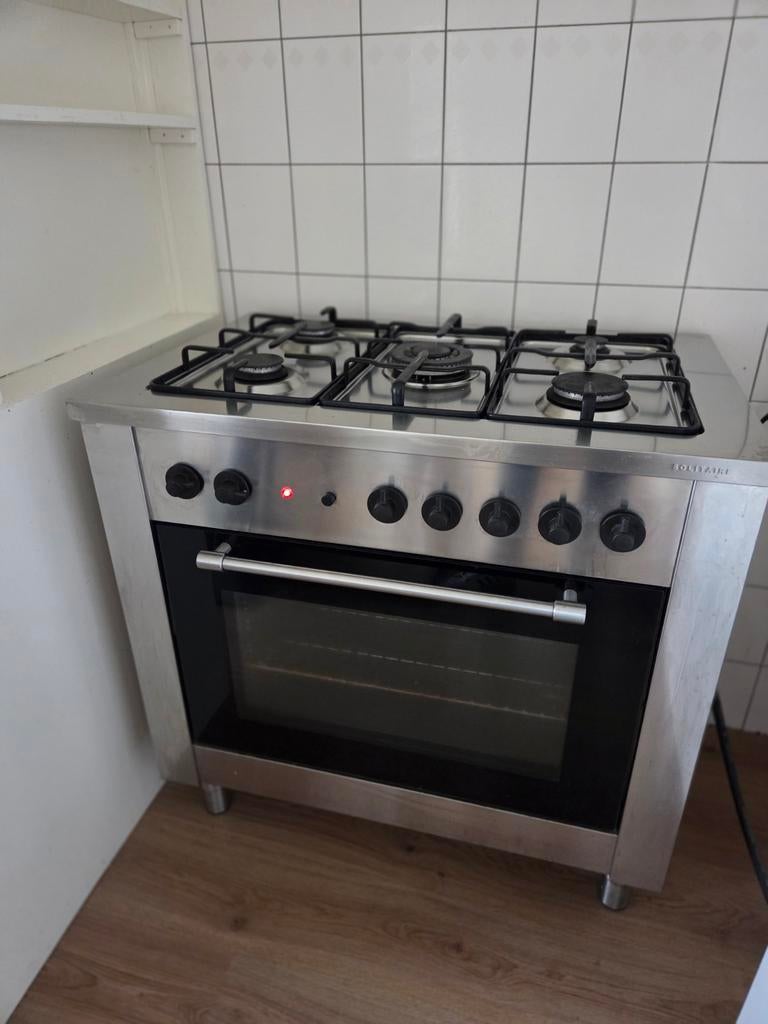 Solitaire gasfornuis 5 pits met oven, Witgoed en Apparatuur, Fornuizen, Gebruikt, Vrijstaand, Gas, 5 kookzones of meer, 60 cm of meer