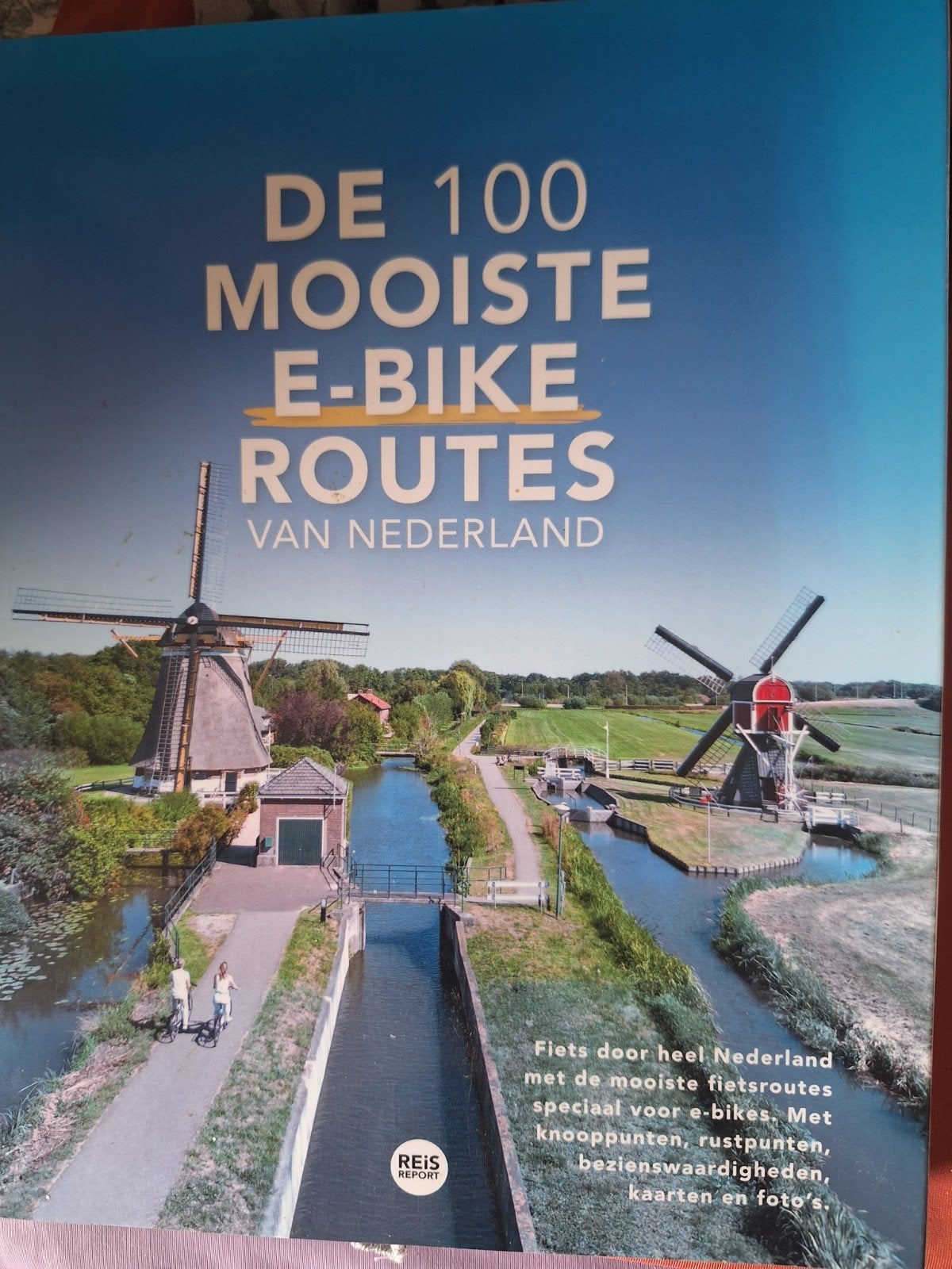 De 100 Mooiste E-Bike Routes van Nederland, Boeken, Overige merken, Fiets- of Wandelgids, Ophalen of Verzenden, Zo goed als nieuw