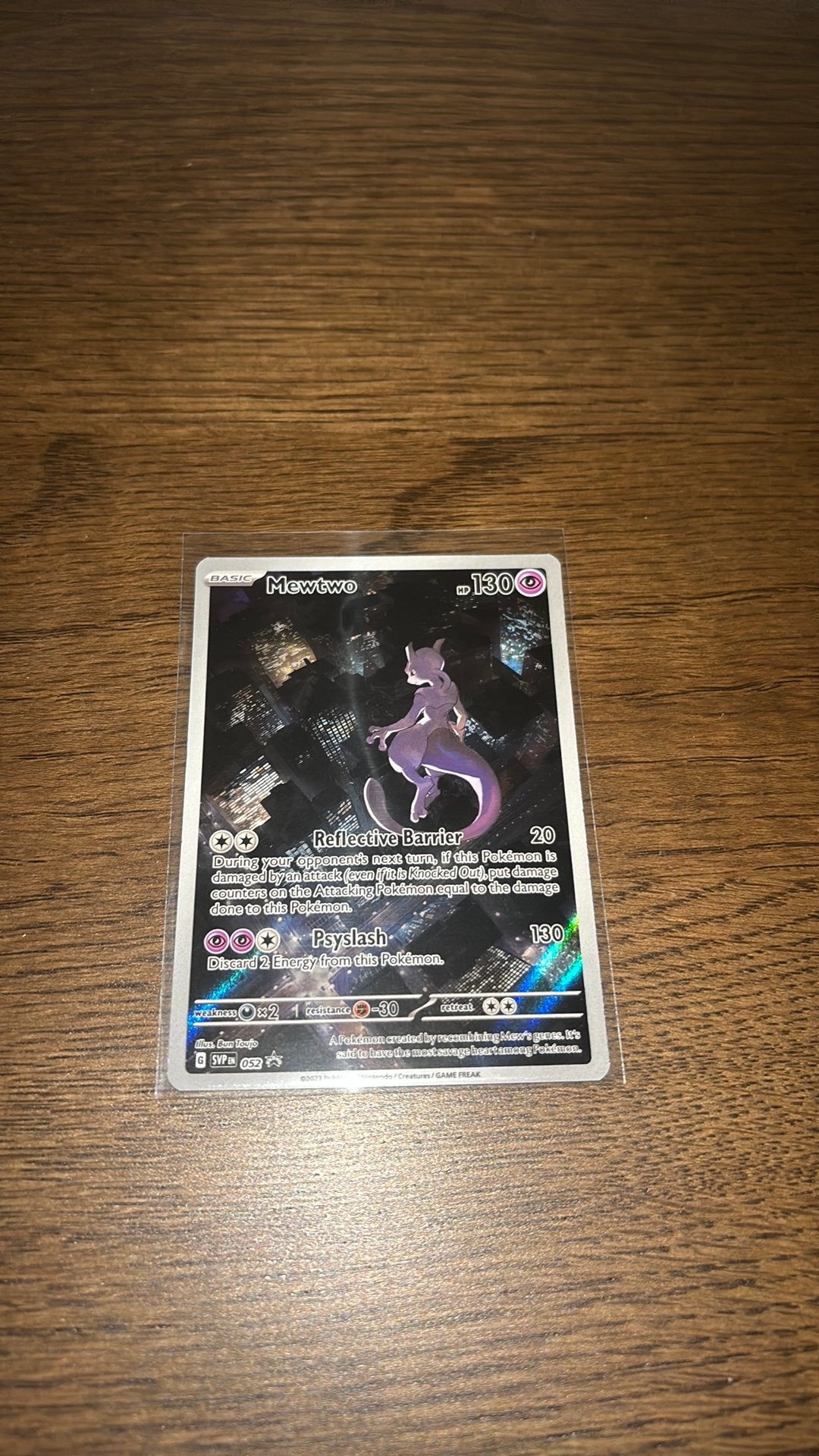 Mewtwo 052 promo, Ophalen of Verzenden, Zo goed als nieuw, Losse kaart, Foil