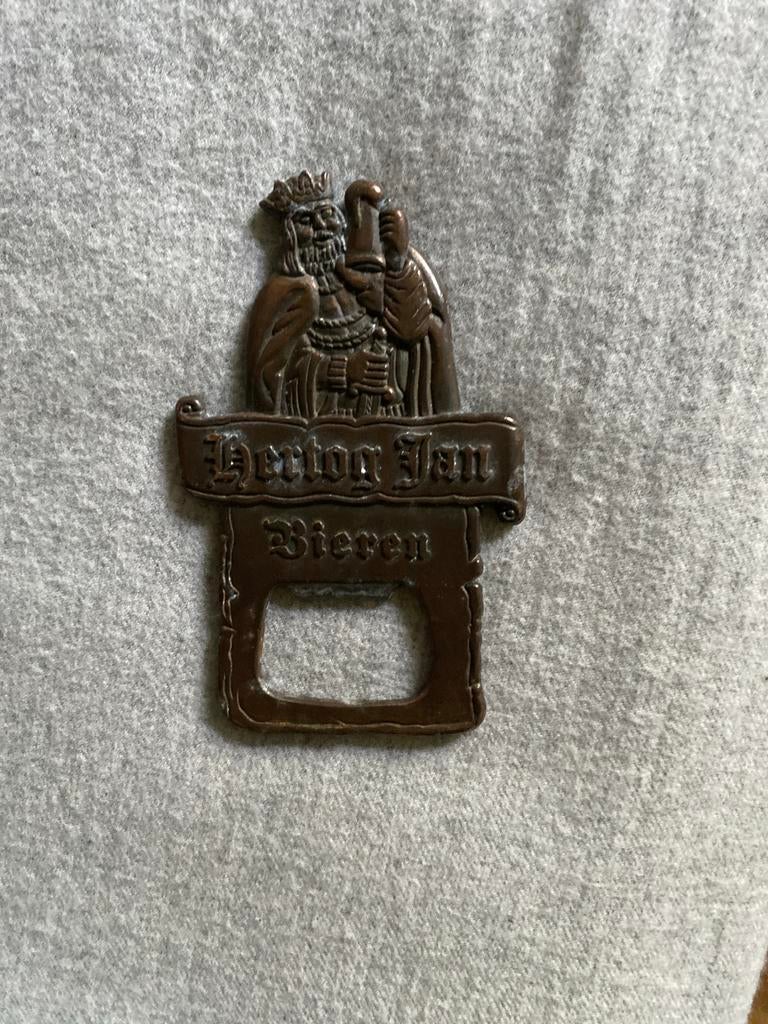 Hertog Jan Bieren Flesopener - Vintage Stijl, Verzamelen, Biermerken, Ophalen of Verzenden, Zo goed als nieuw, Flesopener, Hertog Jan