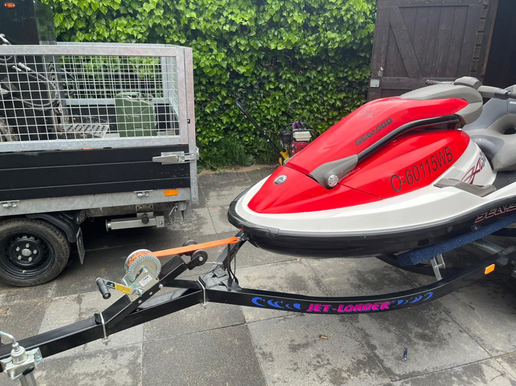 Seadoo 3 d nieuwstaat 31 uur met nieuwe trailer, Ophalen of Verzenden, Zo goed als nieuw, Benzine