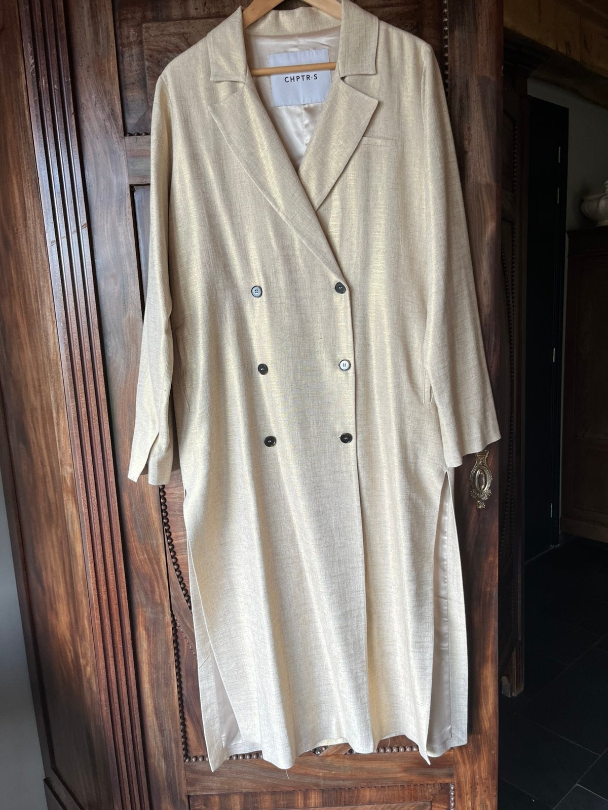 Beige lange kas van. CHPTR-S, Kleding | Dames, Jassen | Zomer, Nieuw, Maat 42/44 (L), Beige, Verzenden