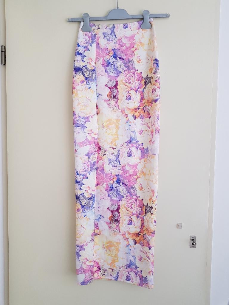 Leuke pastelkleurige rok -- maat XS / 34 -- NLY One, Kleding | Dames, Rokken, NLY One, Ophalen of Verzenden, Zo goed als nieuw