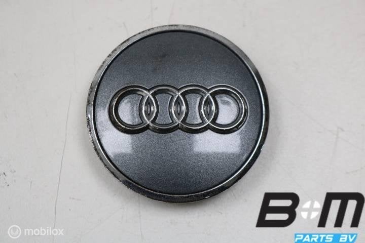 Originele naafkap diverse Audi 8W0601170, Gebruikt, Band(en)