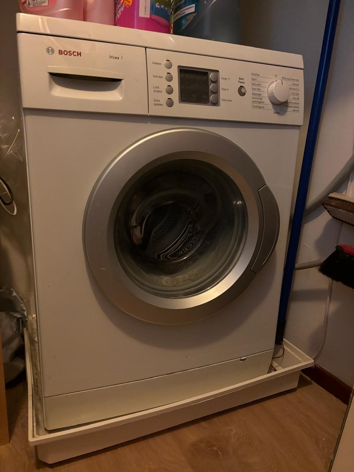 Bosch Maxx 7 Wasmachine - Betrouwbaar en Efficiënt, 6 tot 8 kg, Ophalen, 1200 tot 1600 toeren, 85 tot 90 cm