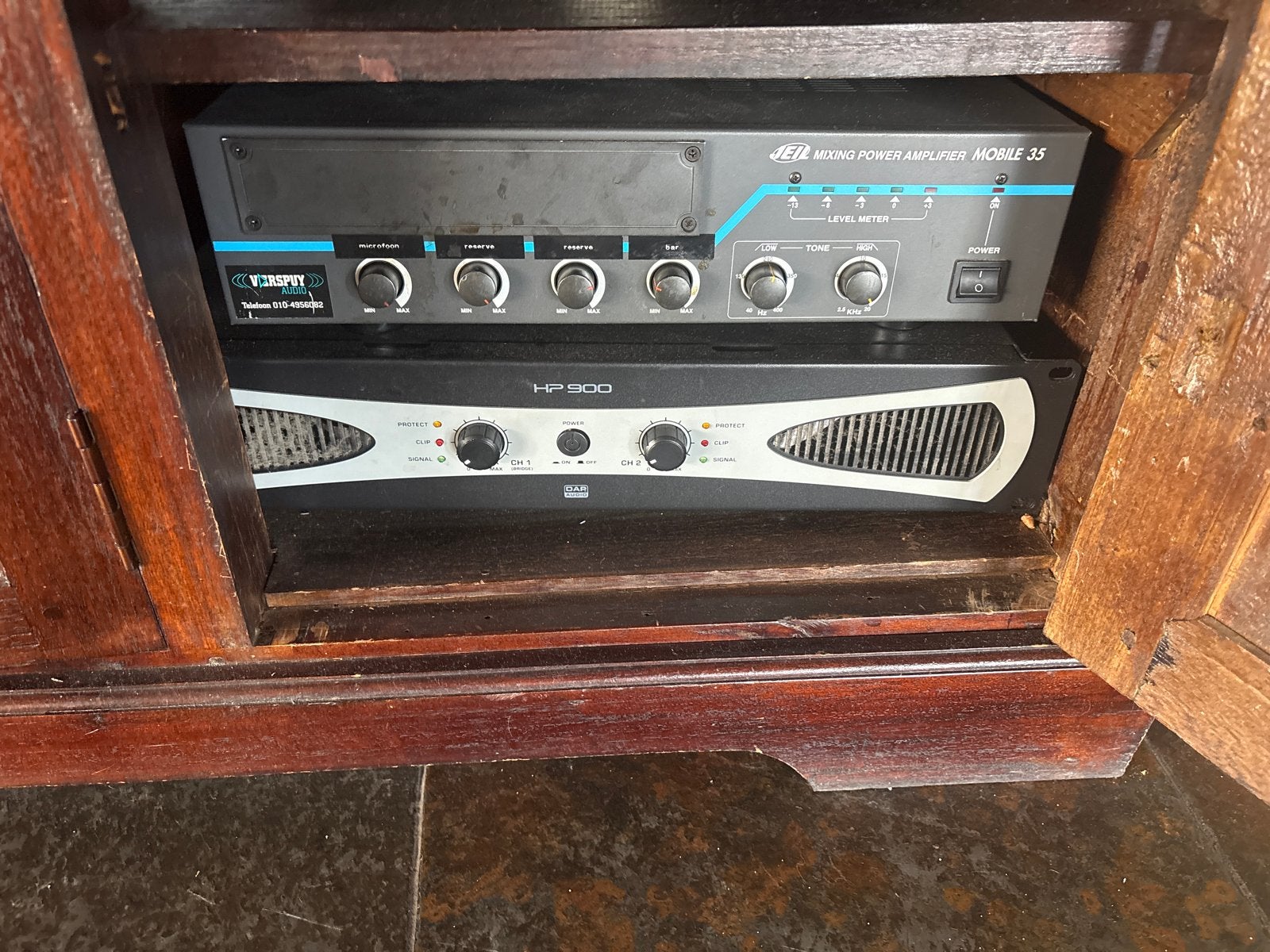 JET Mixing Power Amplifier Mobile 35 & HP 900 Versterker, 120 watt of meer, Ophalen, Overige merken, Gebruikt