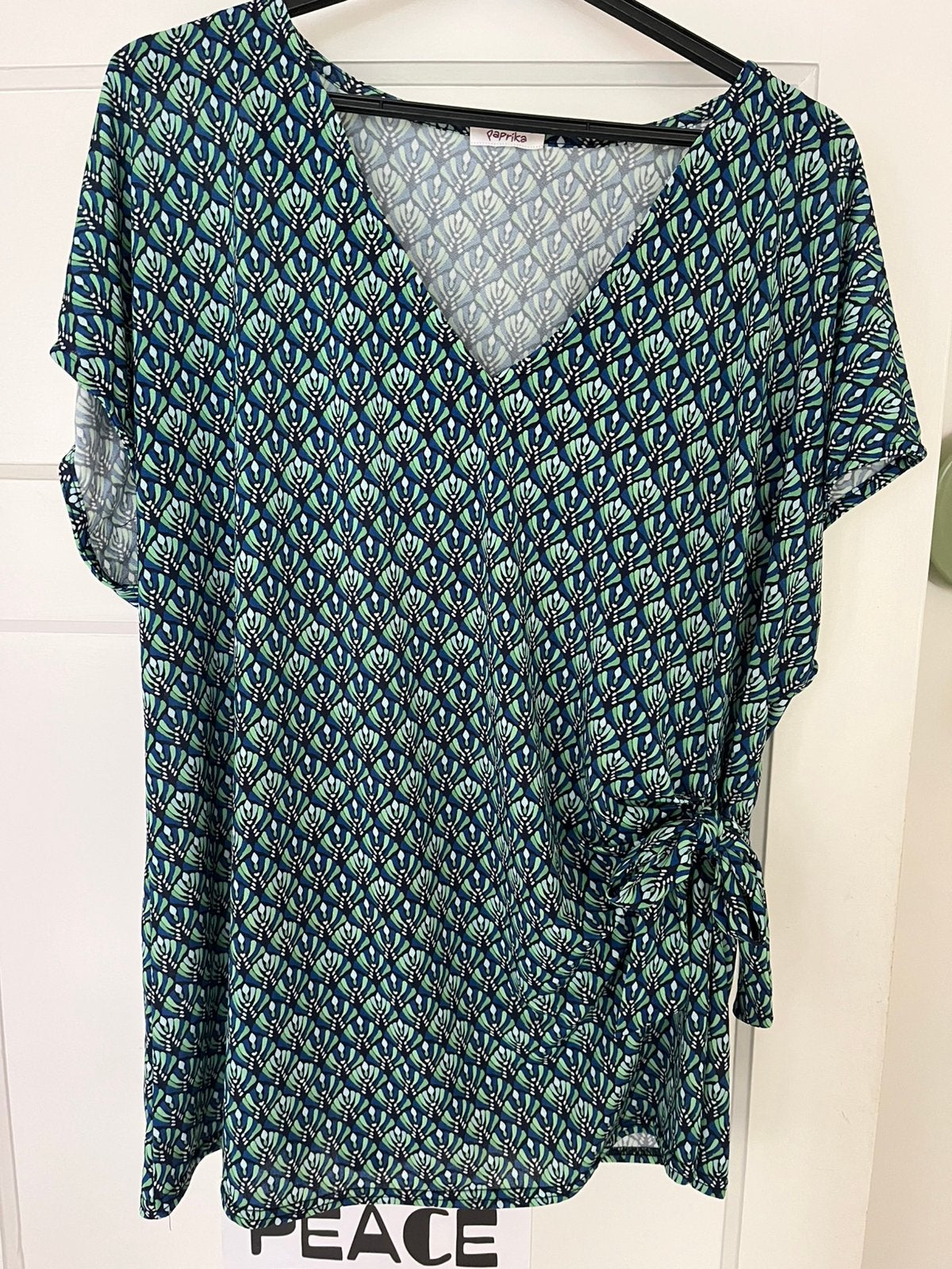 Paprika top maat 48, Ophalen of Verzenden, Zo goed als nieuw, Groen, Shirt of Top