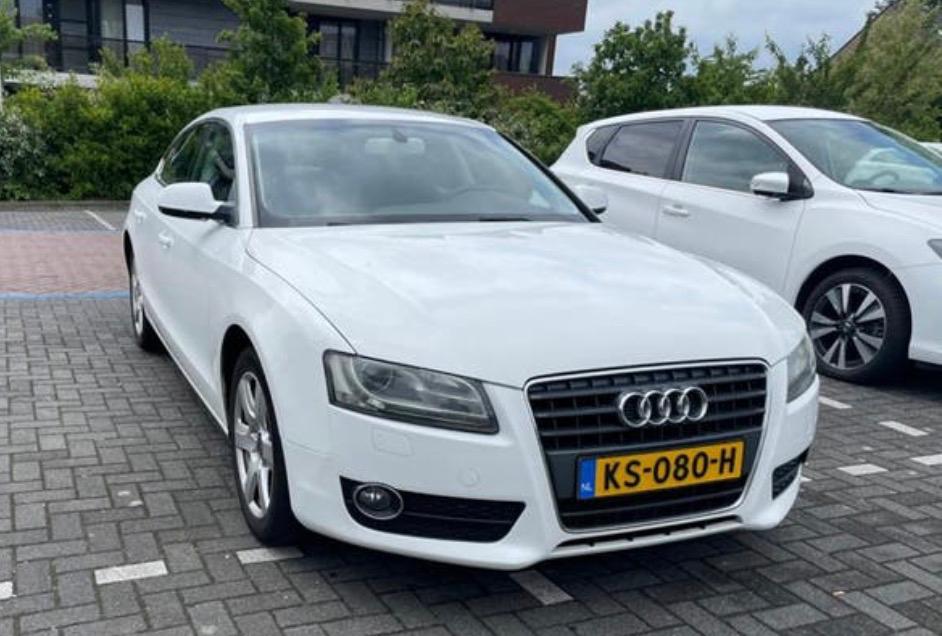 Audi A5 1.8 tfsi 2011 Wit Sportback 5 deurs, Auto's, Audi, Automaat, Stof, Zwart, Wit