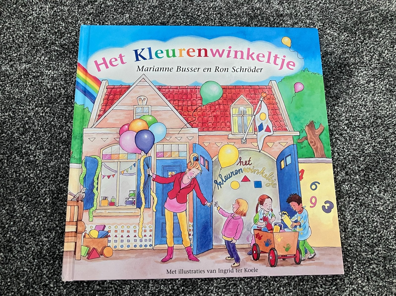 Het Kleurenwinkeltje: Leerzaam boek over kleuren en vormen, Boeken, Kinderboeken | Kleuters, Non-fictie, Jongen of Meisje, Ophalen of Verzenden