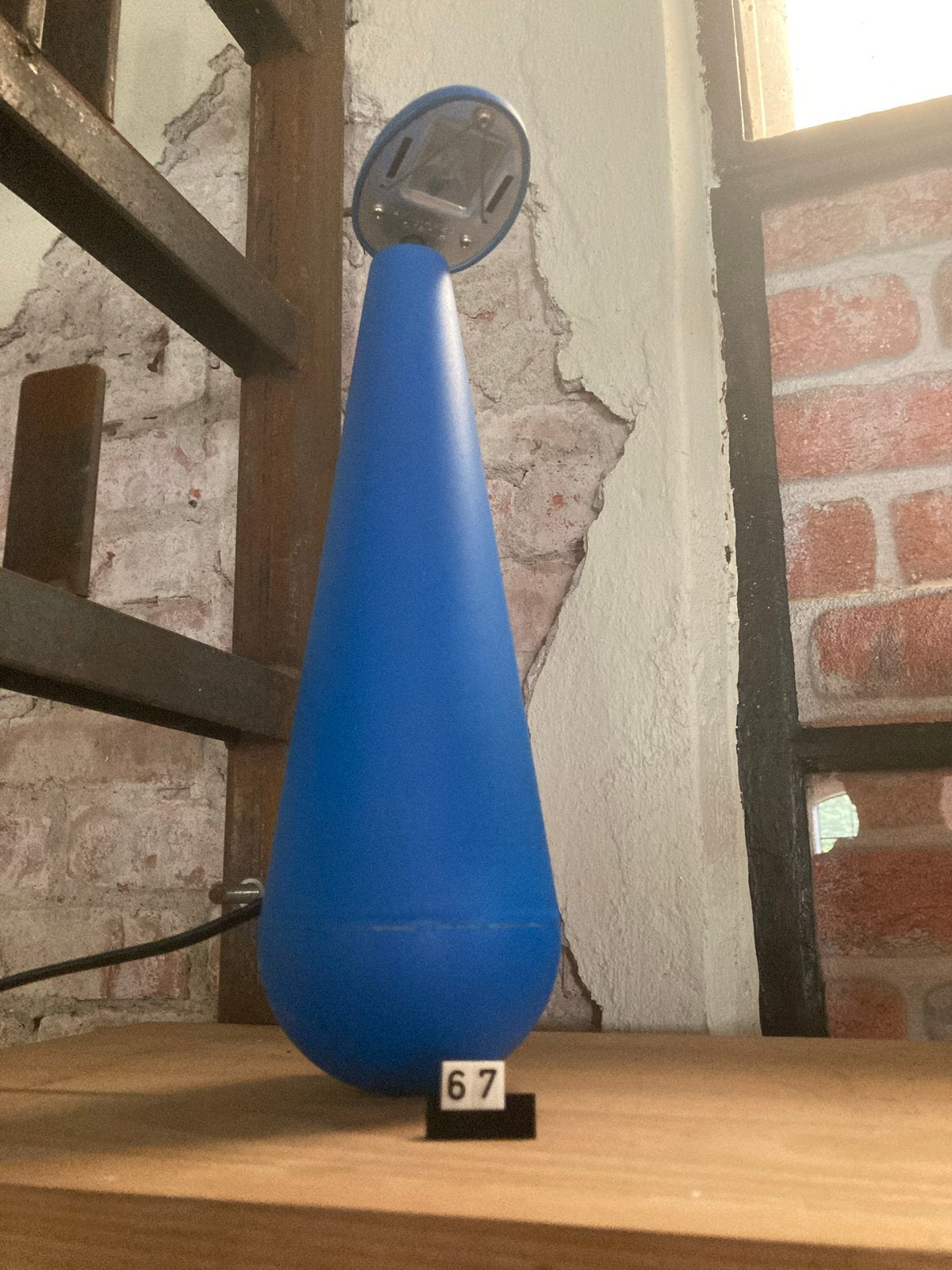 Pinguin tafellamp van Massive (90s), Ophalen of Verzenden, Zo goed als nieuw, Blauw, Modern