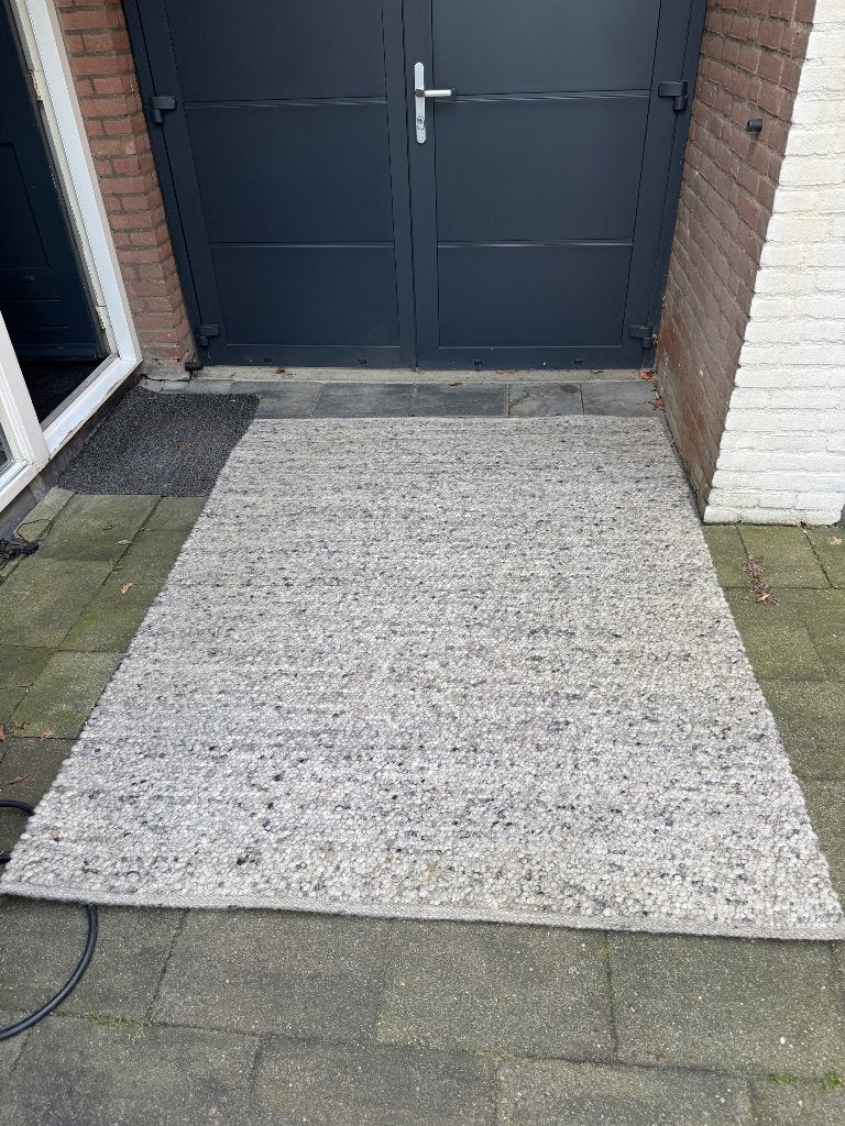 Perletta Pebbles vloerkleed, Huis en Inrichting, Ophalen, Gebruikt, 150 tot 200 cm, Rechthoekig