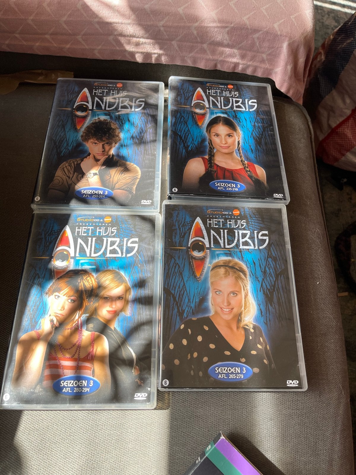 Het Huis Anubis Seizoen 3 deel 1 DVD Boxen (4 stuks), Cd's en Dvd's, Gebruikt, Alle leeftijden, Overige genres, Seizoen 3