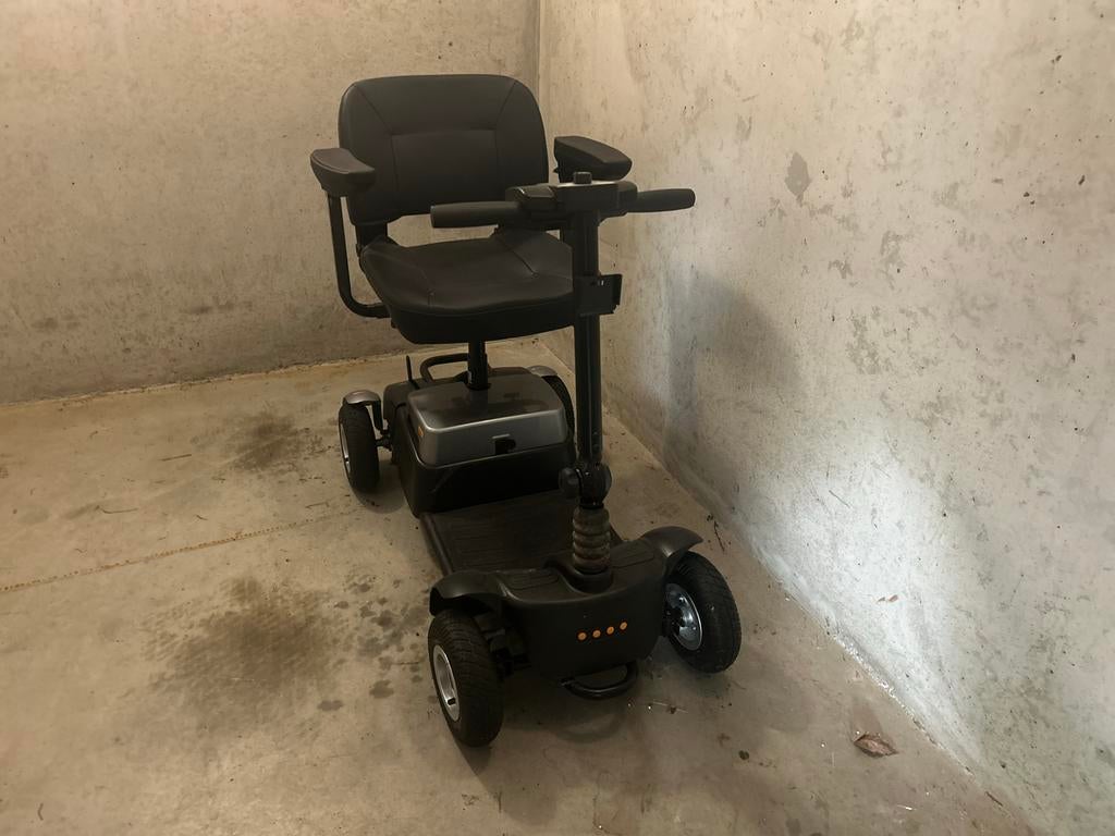 Scootmobiel Vivo 4 nieuw, Diversen, Overige merken, 10 km/u of minder, Nieuw, Ophalen of Verzenden
