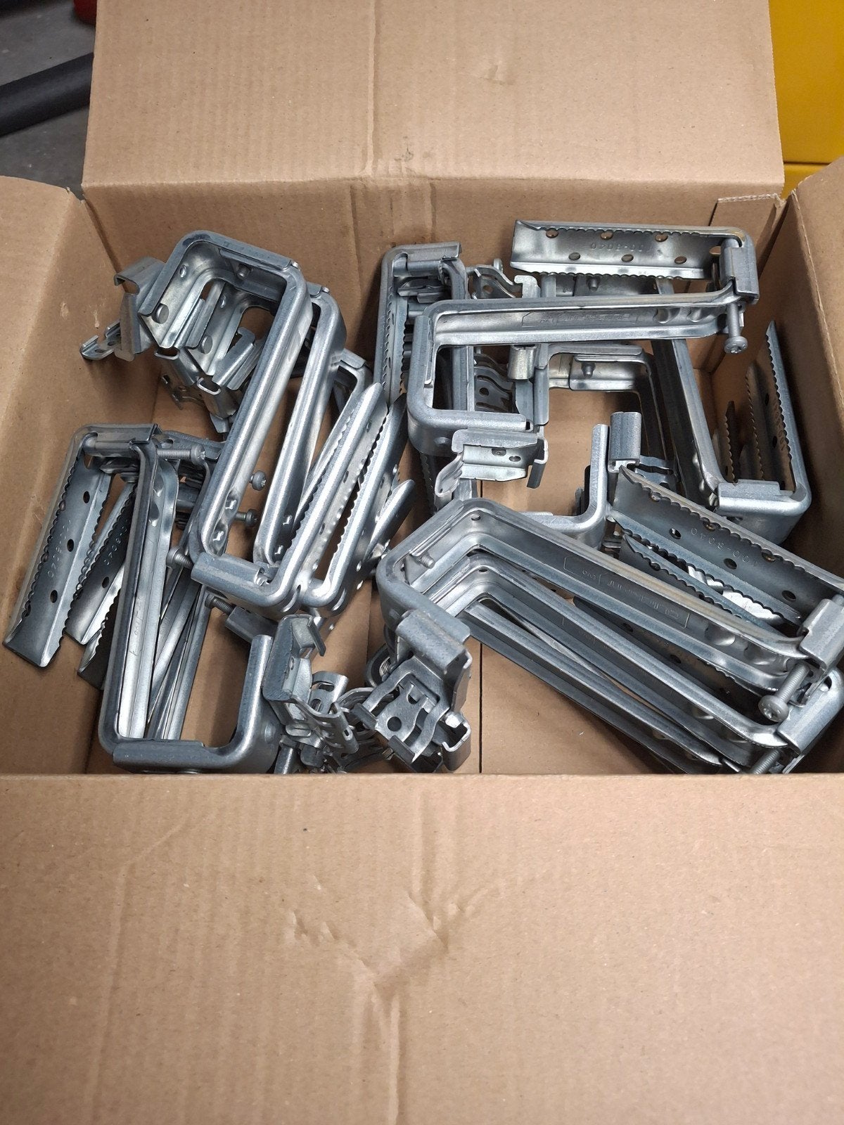 ESDEC CLICKFIT DAKHAKEN, Ophalen of Verzenden